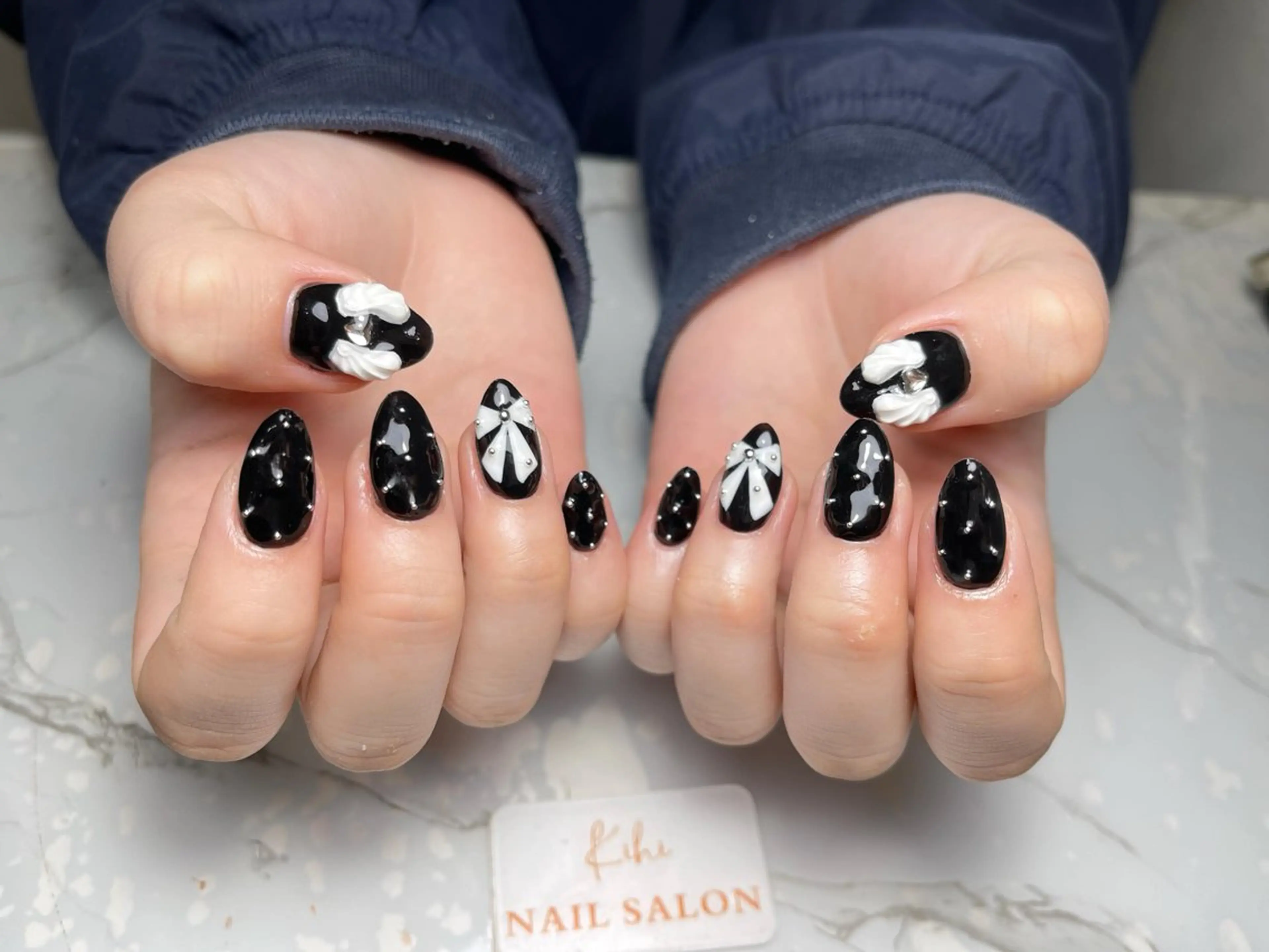 ネイル アートネイル フレンチネイル ジェルネイル グラデーション 韓国ネイル ハンドネイル ハンドケア さくら💮💮 【オフ無料】のネイルデザイン