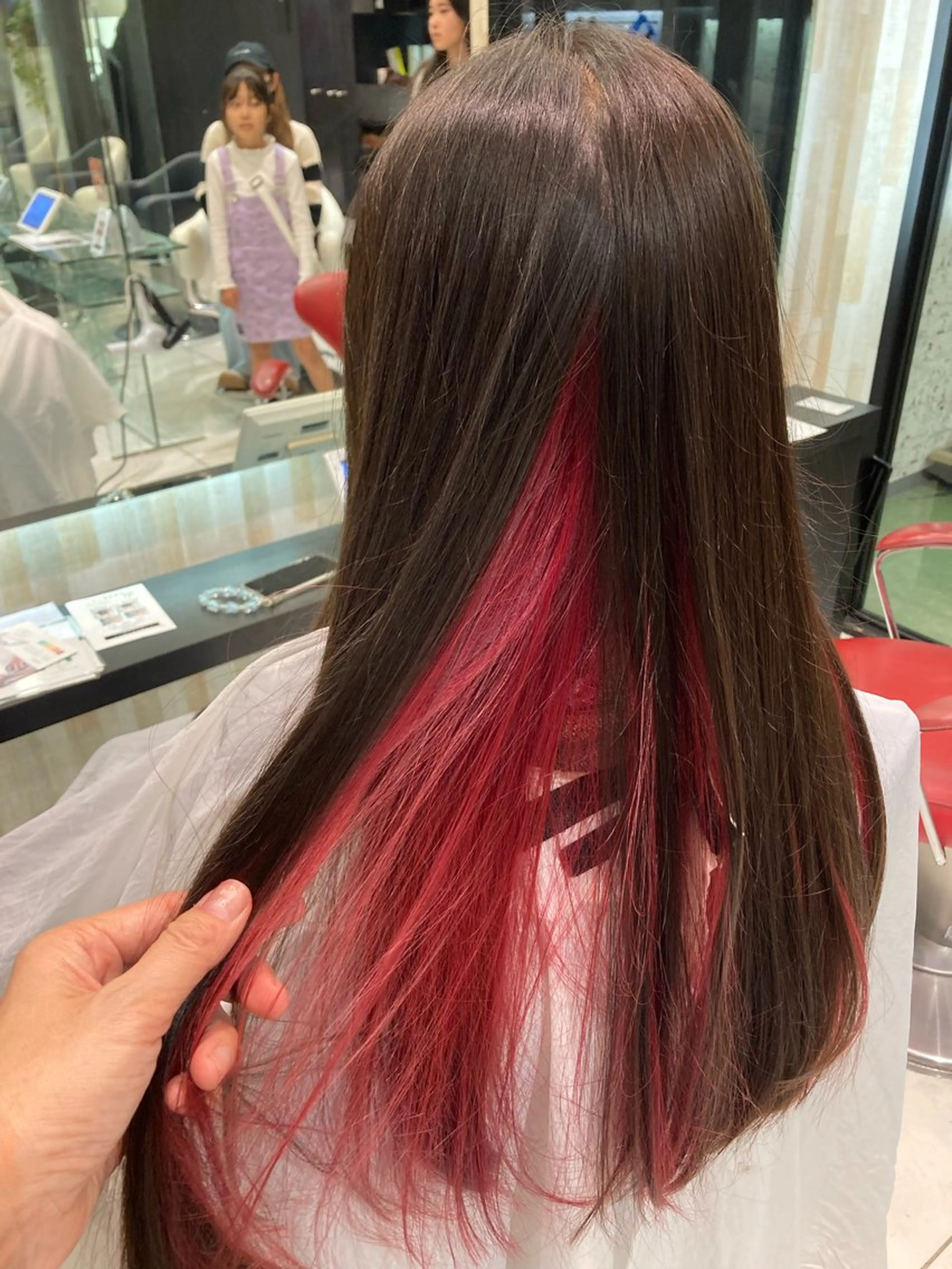 ロング カラー 田畑 福恵のヘアスタイル