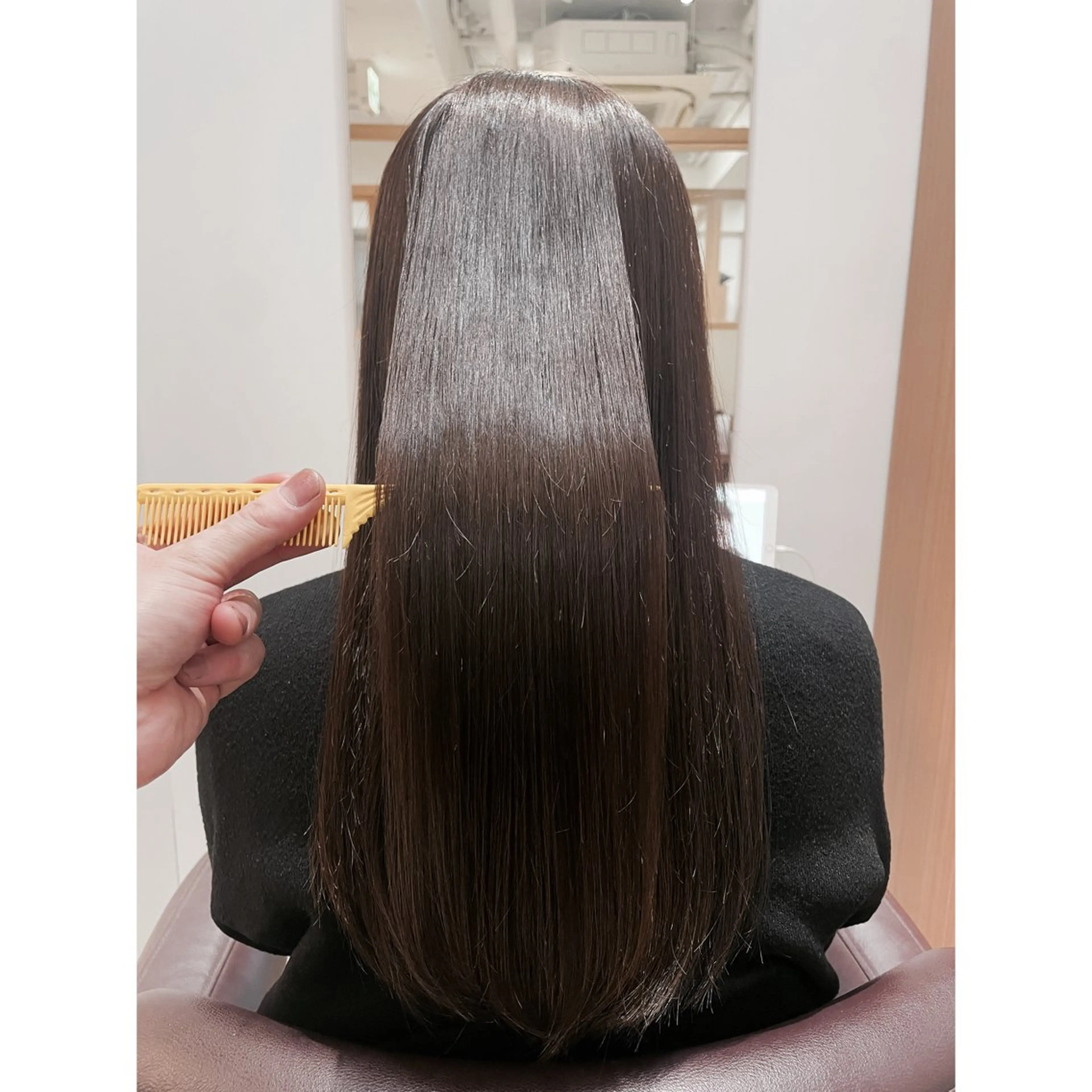 ロング ボブ ハイライト 髪質改善 レイヤーカット 縮毛矯正 rosee【ロゼ】所属・🌟髪質改善 平本雄大🌟のヘアスタイル