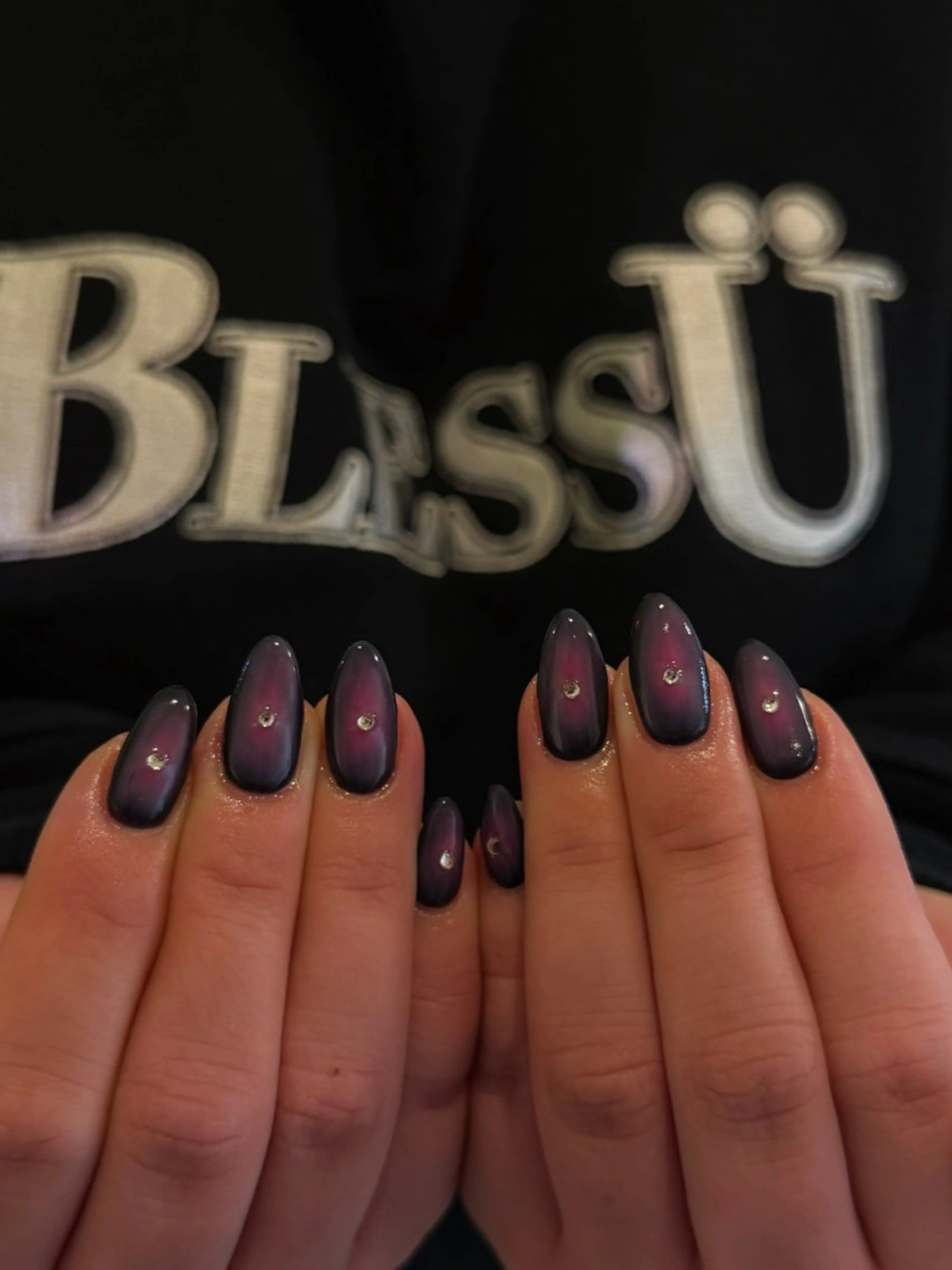 ネイル femme💫 CARINAのネイルデザイン