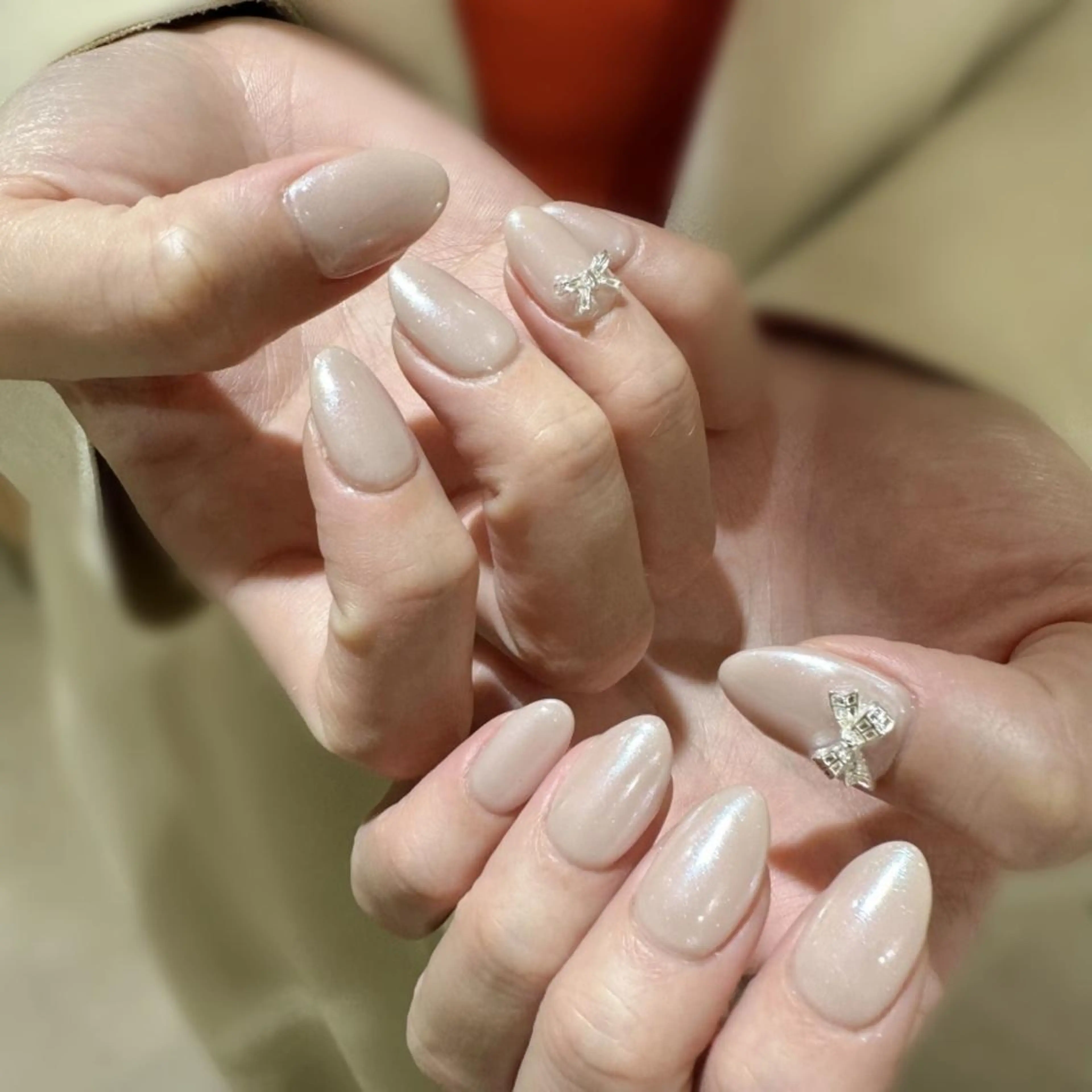 《オフあり》【Hand】ミラー・オーロラ￥7,500［初回＆1ヶ月以内オフ無料］の写真