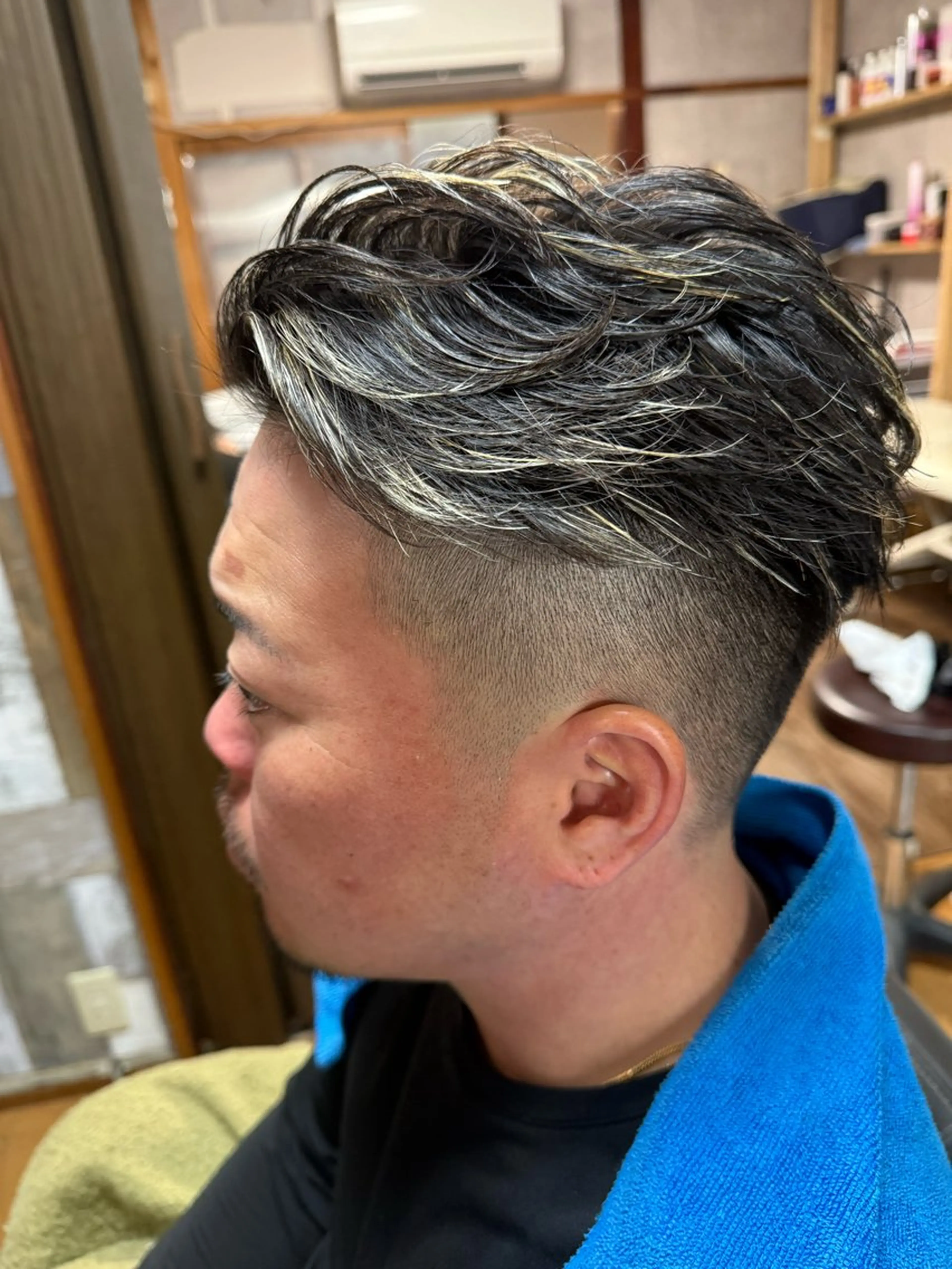 ショート カラー パーマ メンズ メンズハイライト メンズパーマ ハイライトカラー ハイライト カット ヘアカラー パーマ トリートメント spaski所属・メンズ特化型/永井 友貴のヘアスタイル