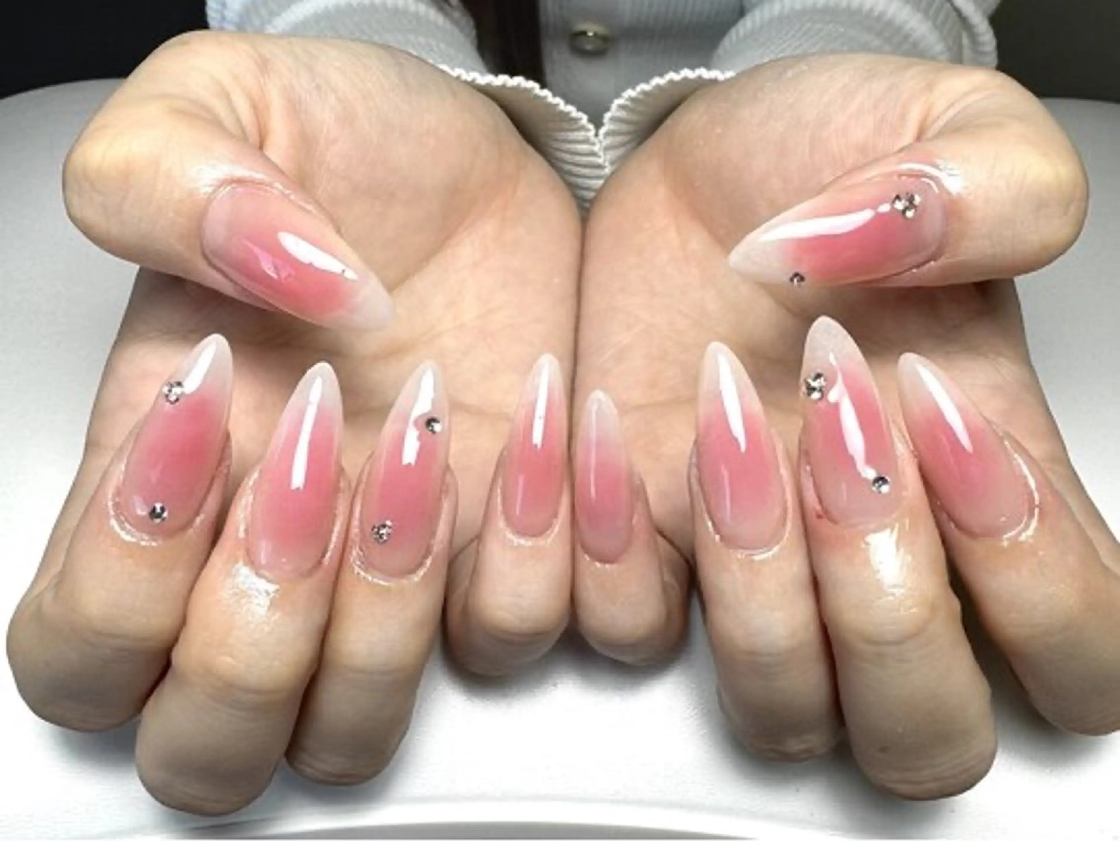 ネイル アートネイル 成人式 ジェルネイル ニュアンスネイル ネイルチップ Kora Nailのネイルデザイン