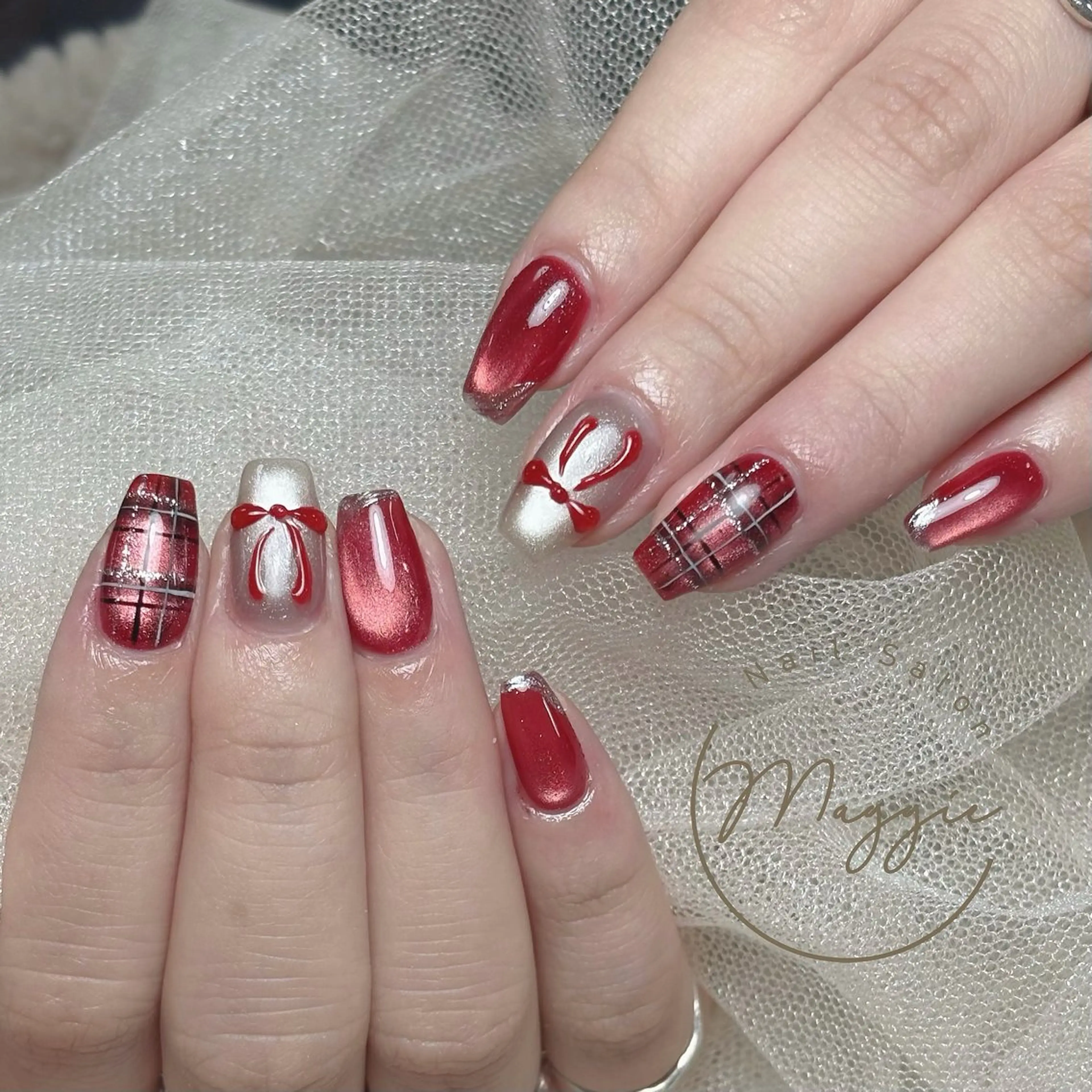 ネイル Maggie Nail🦩のネイルデザイン
