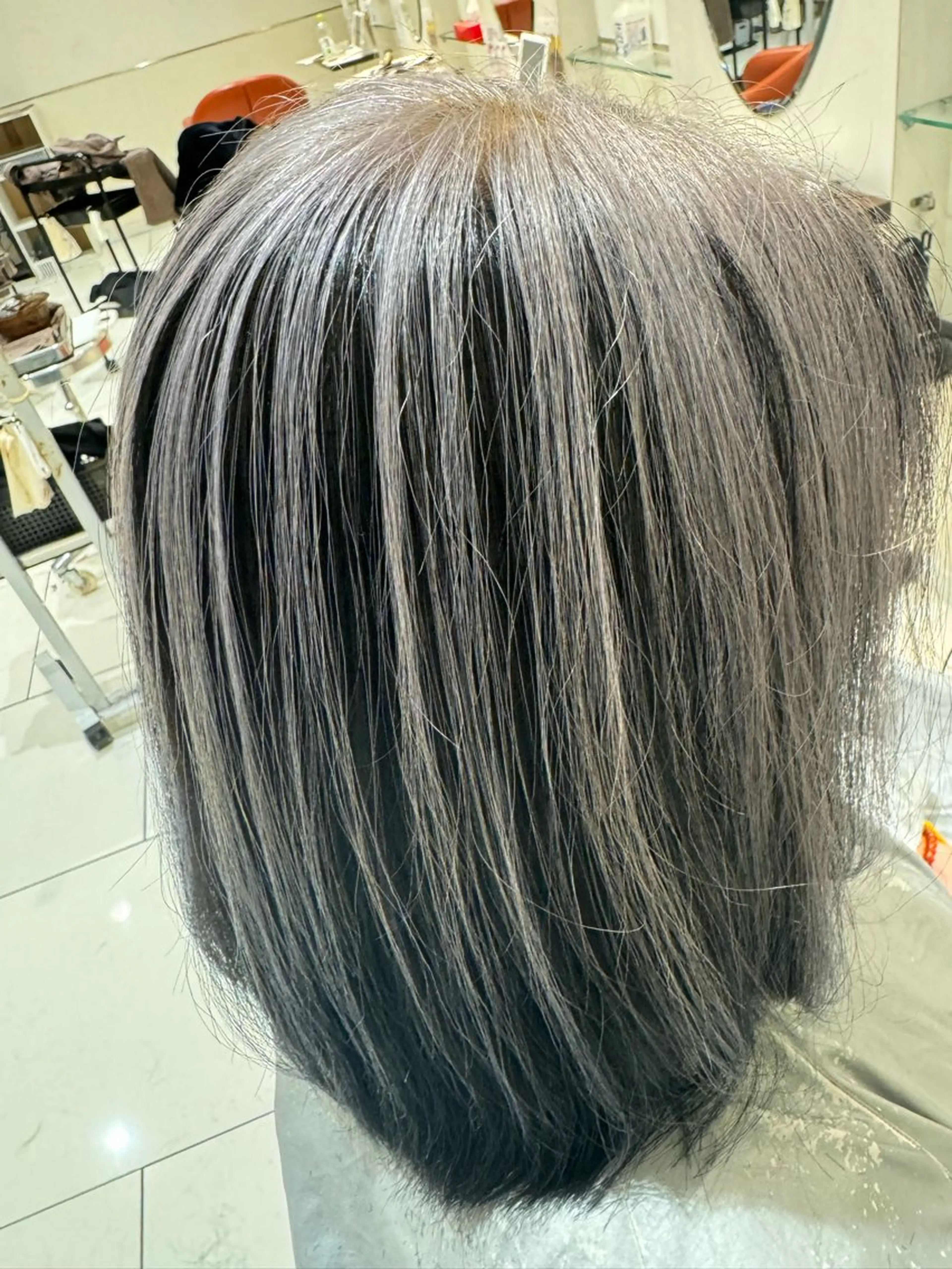 ミディアム カラー マンスルージュKITTEマルイ博多店所属・博多駅徒歩1分 マルイ7階/市川のヘアスタイル