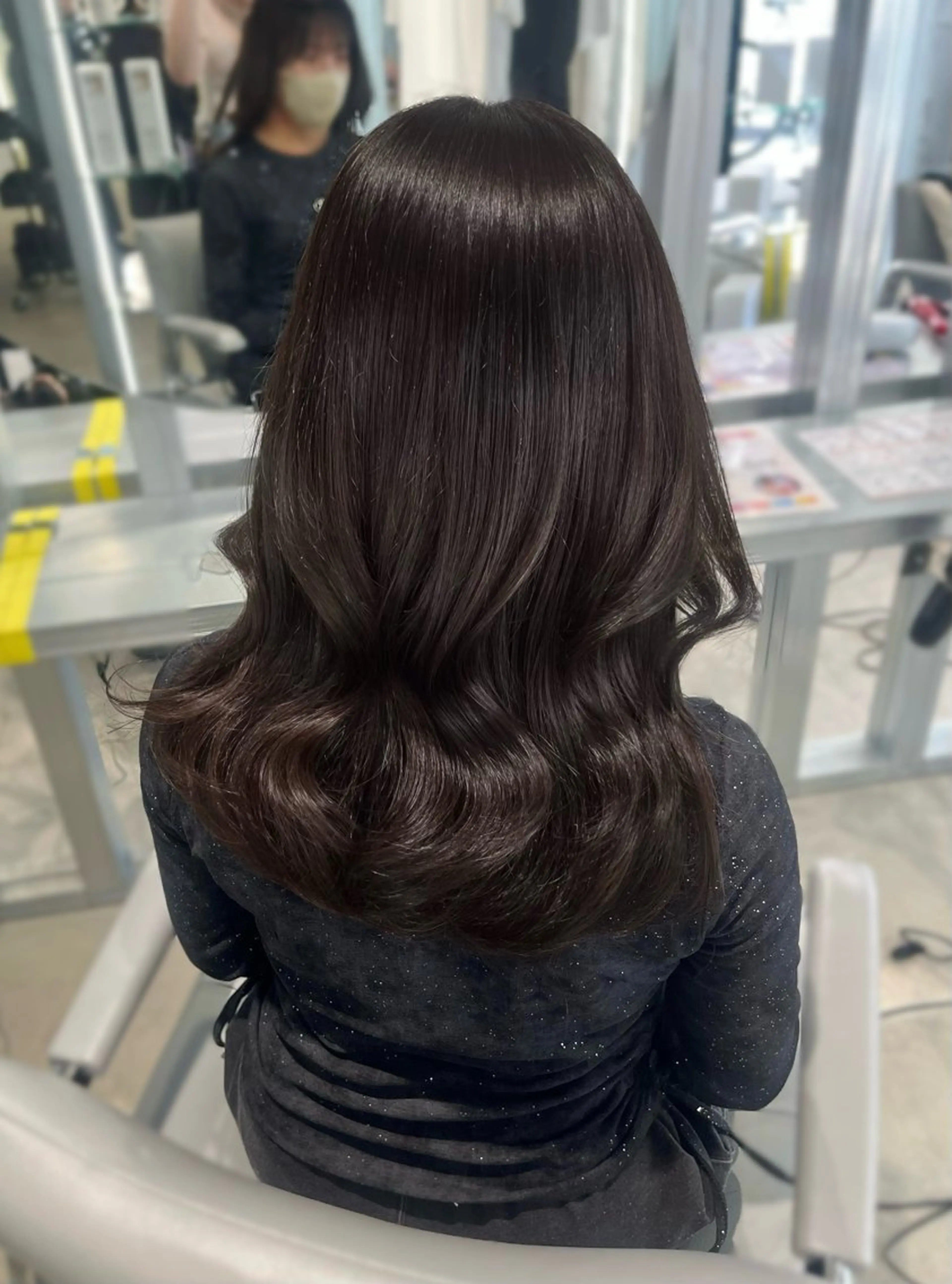 セミロング カラー カット ヘアカラー トリートメント 髙木 由支奈のヘアスタイル