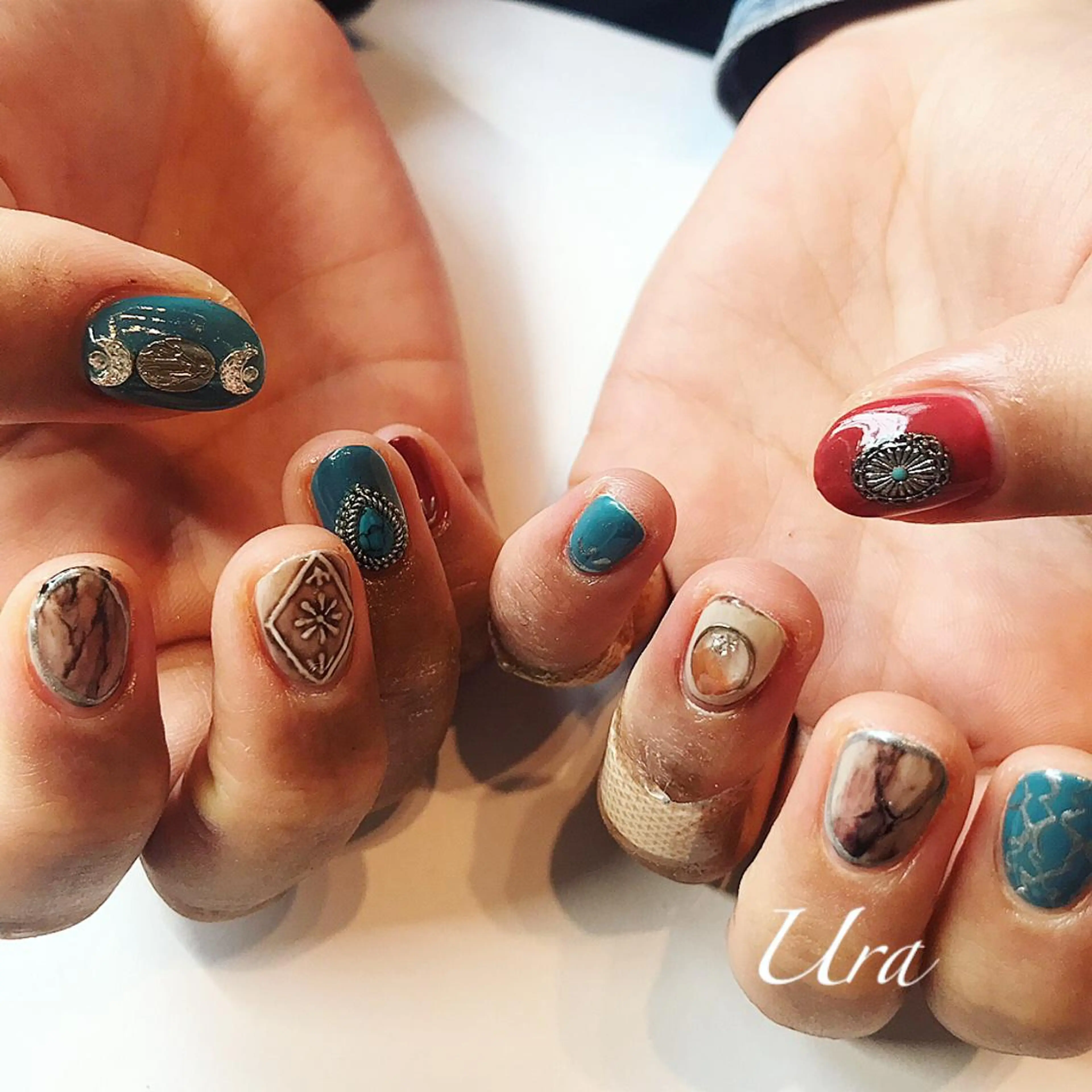 ネイル UrakoNail 《nail》のネイルデザイン