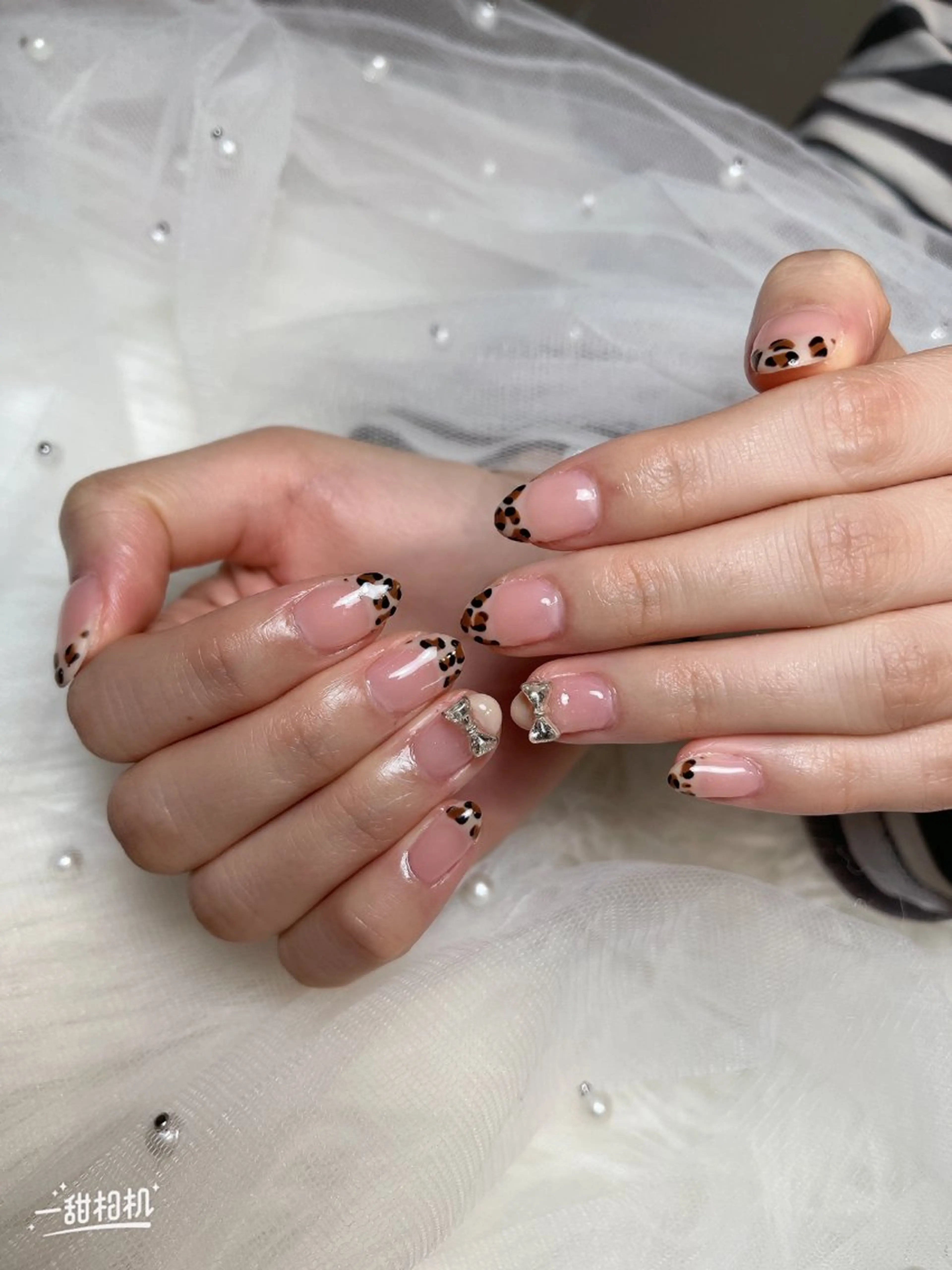 ネイル 長さ出し フレンチネイル グラデーション 卒業式 マグネットネイル ハンドネイル MIHANA ZENのネイルデザイン