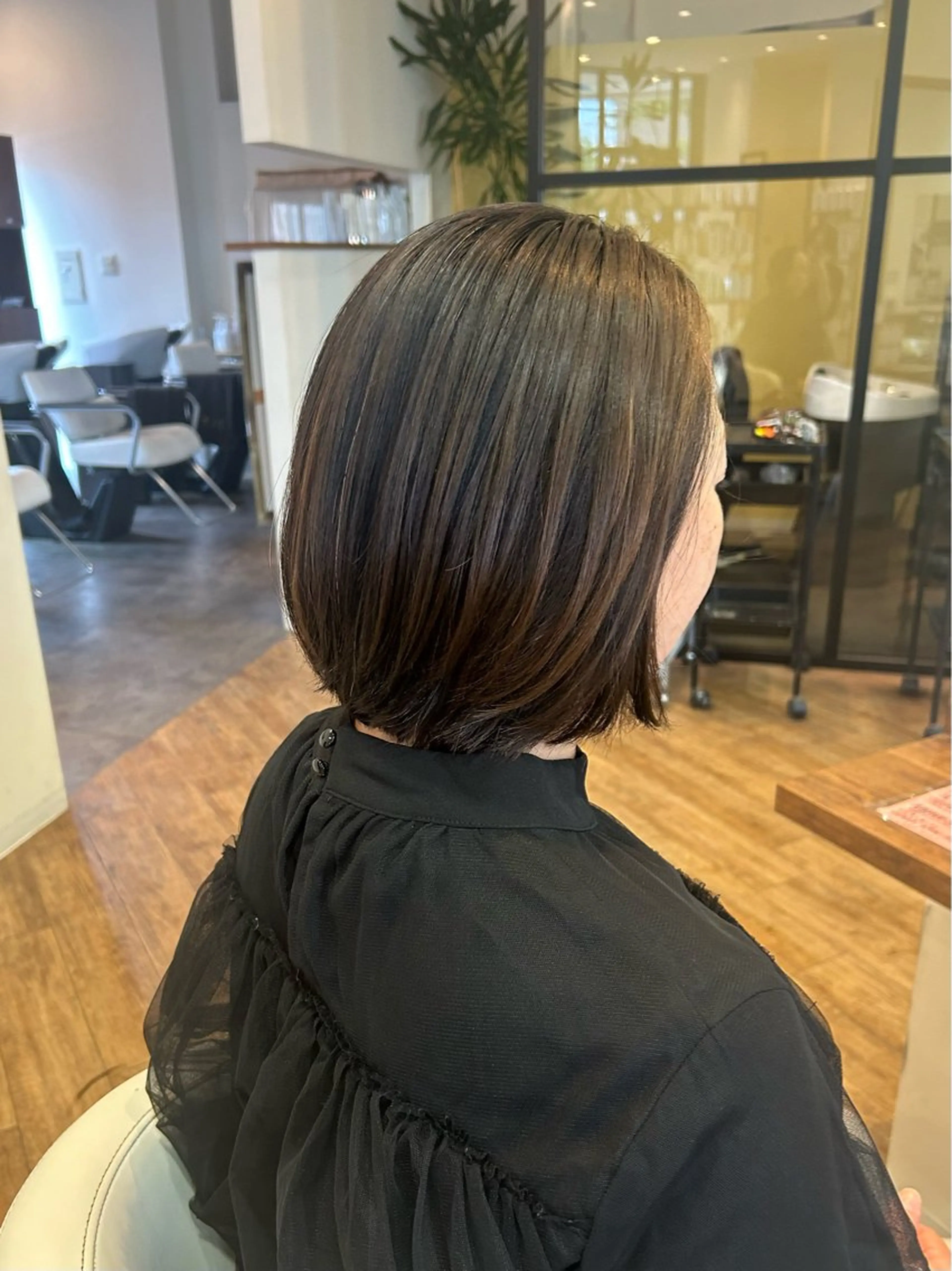 ショート ボブ カット 水木 里咲のヘアスタイル