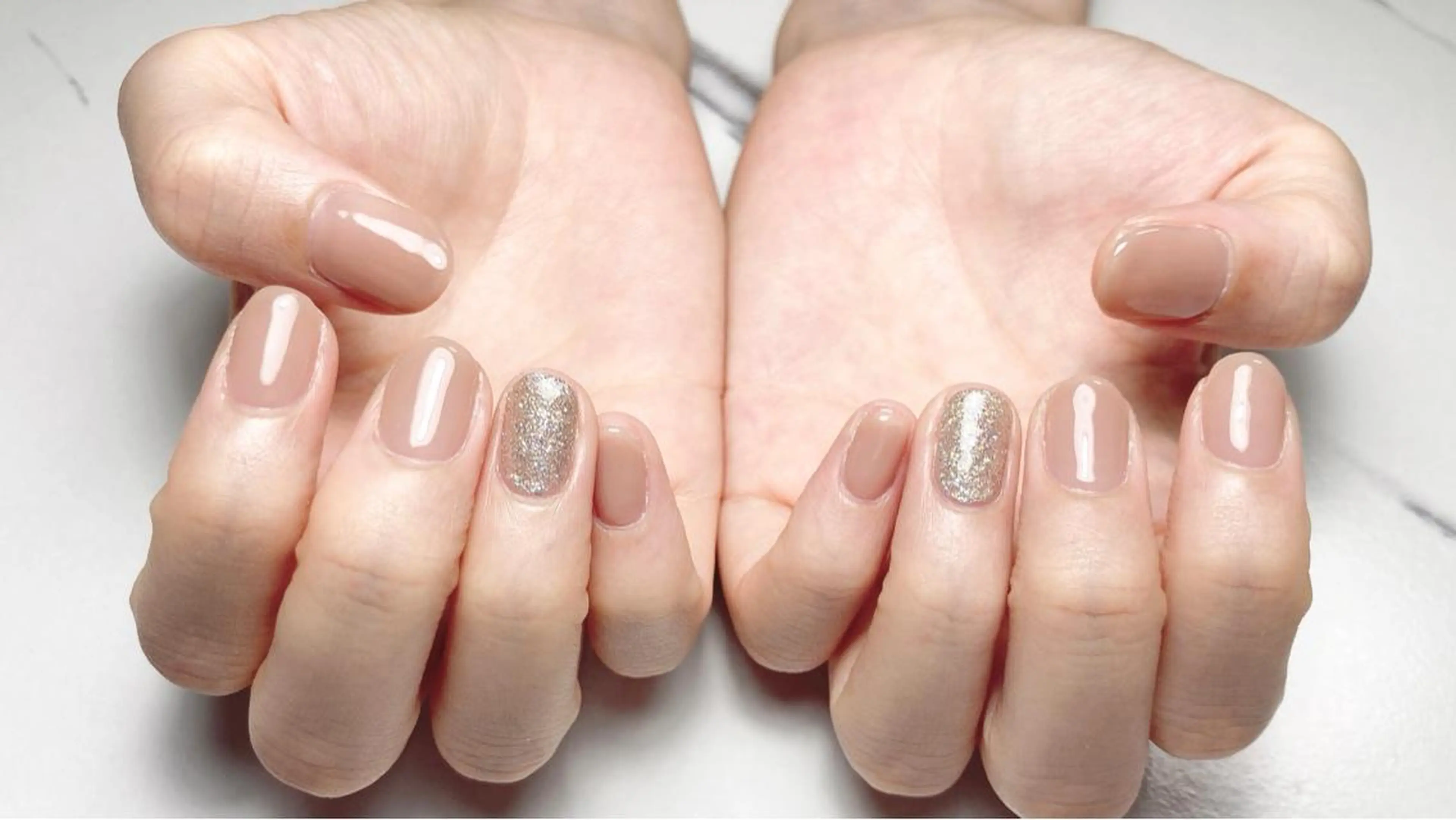 ネイル ewt miniのマツエク・マツパデザイン