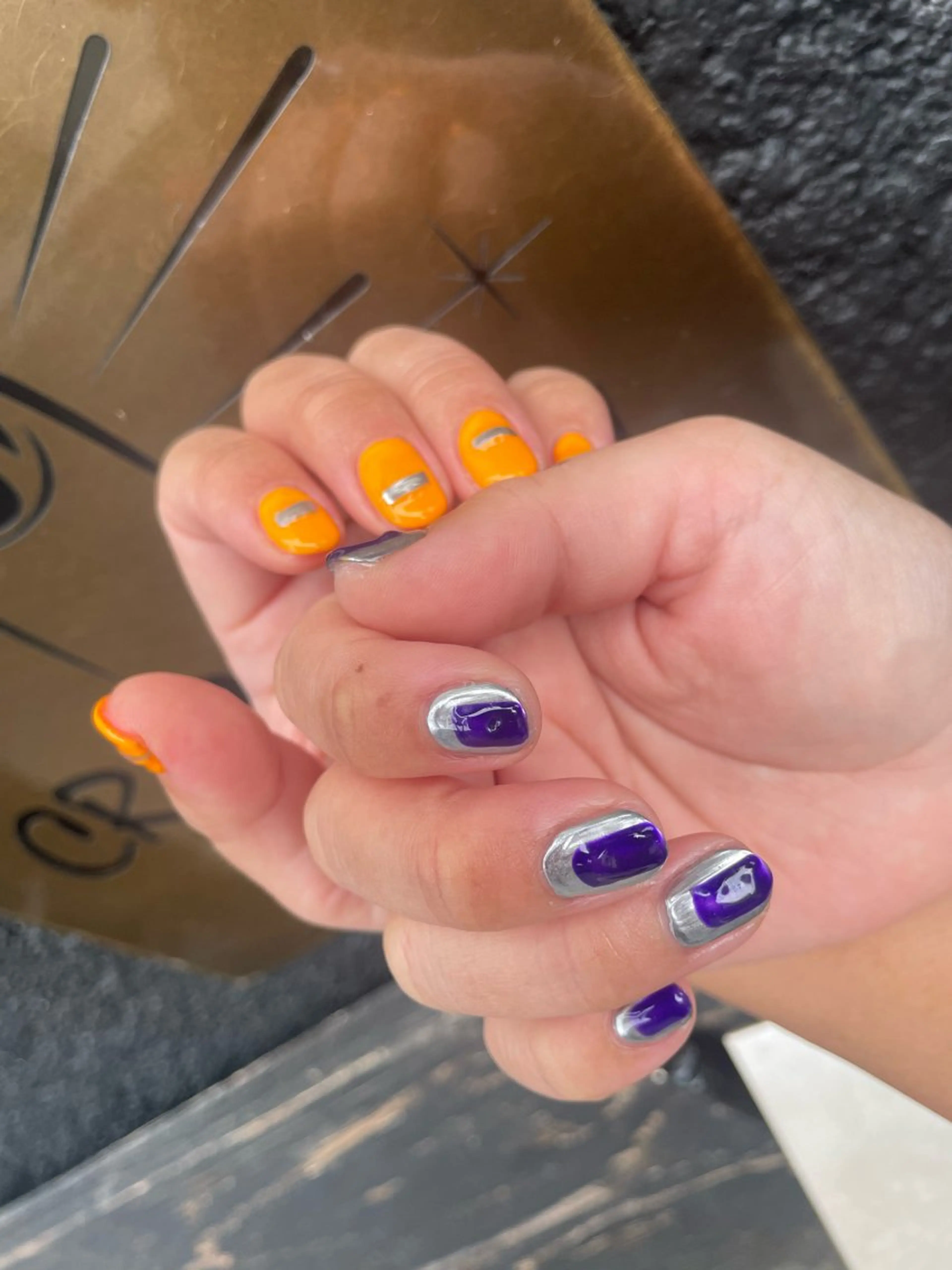 ネイル ハンドネイル CRAZY NAILのネイルデザイン