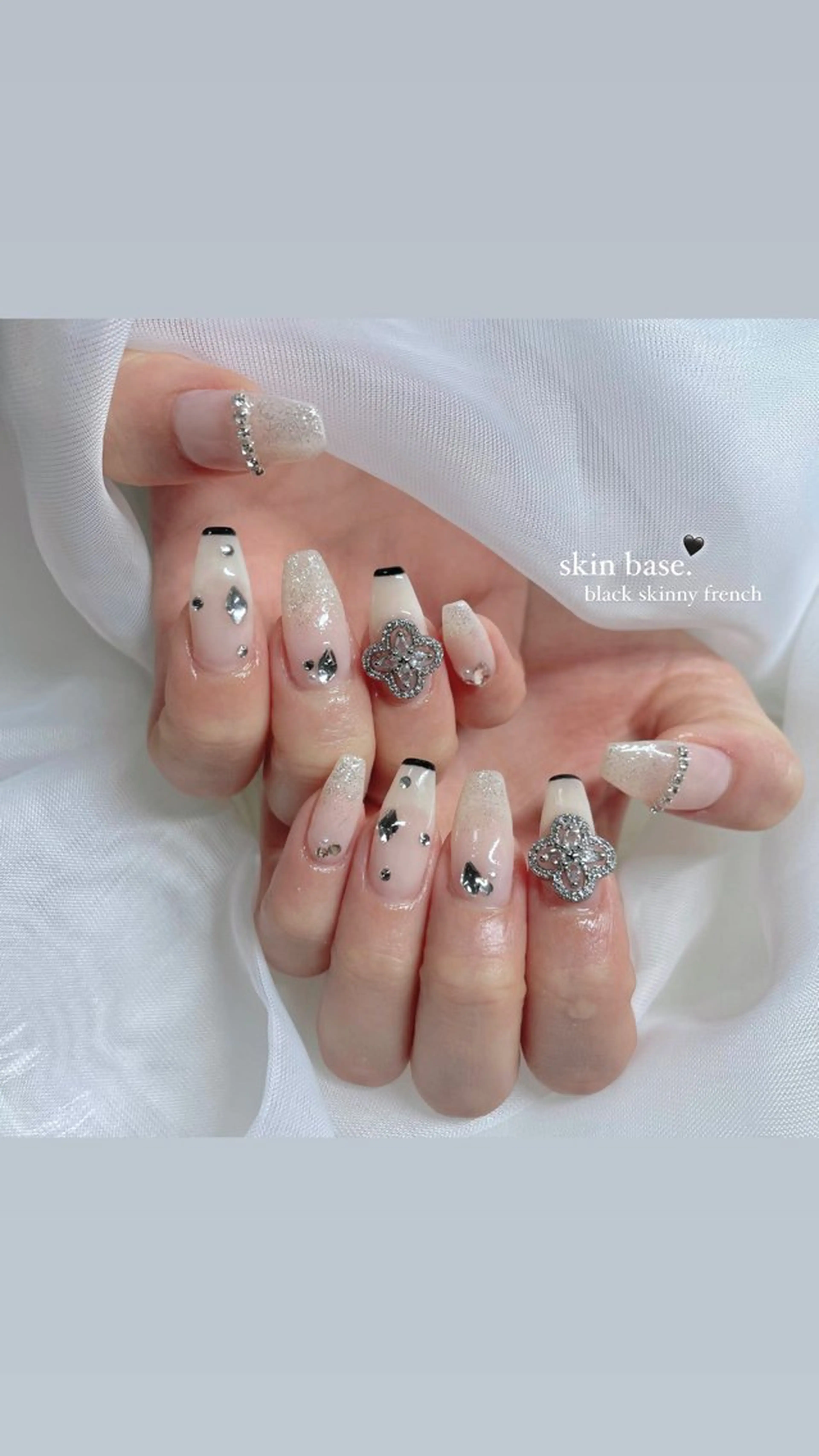ネイル ハンドネイル Sii nail 🤍SAKIのネイルデザイン