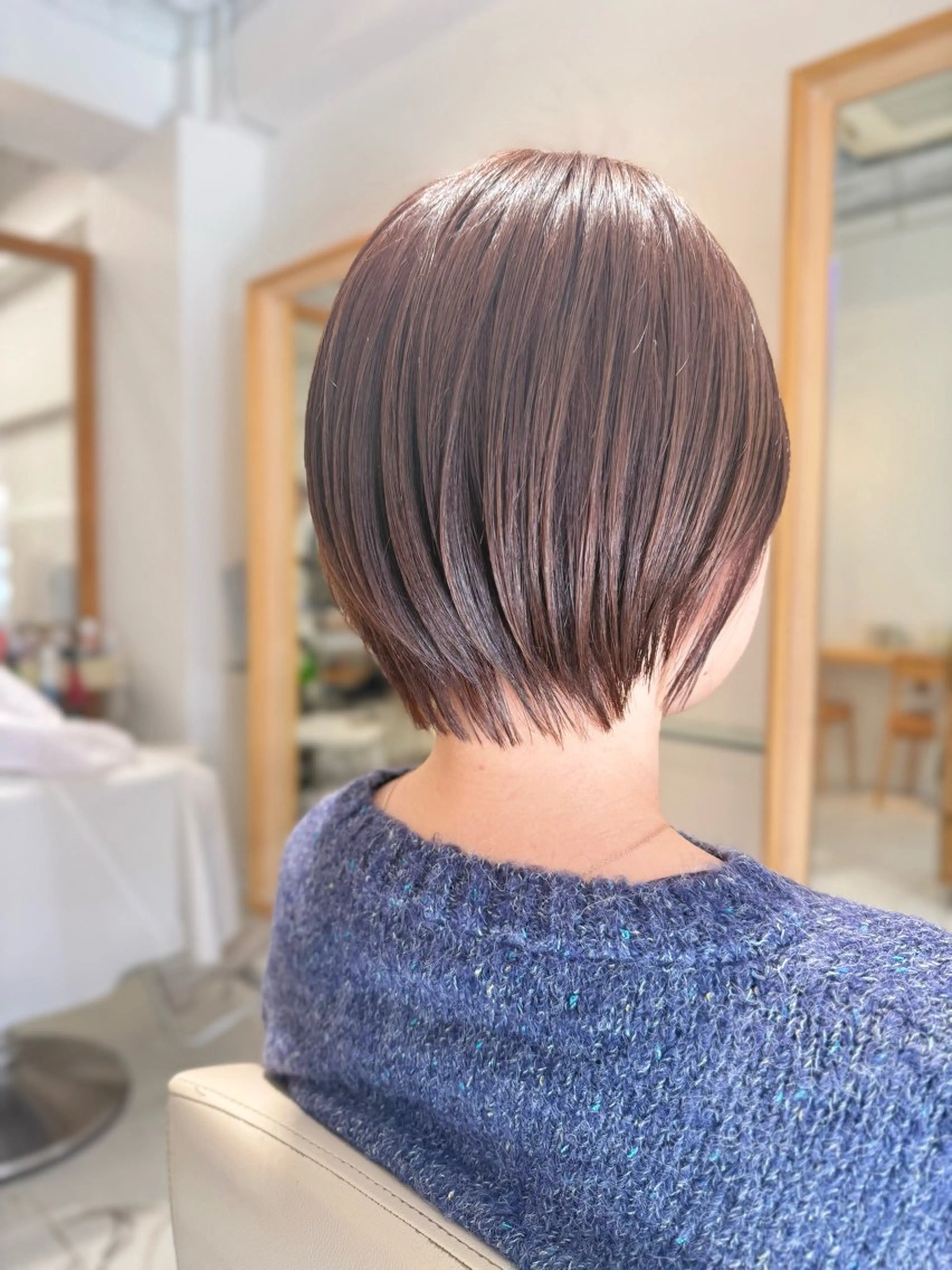 ショート カラー カット ヘアカラー トリートメント 安永 涼のヘアスタイル