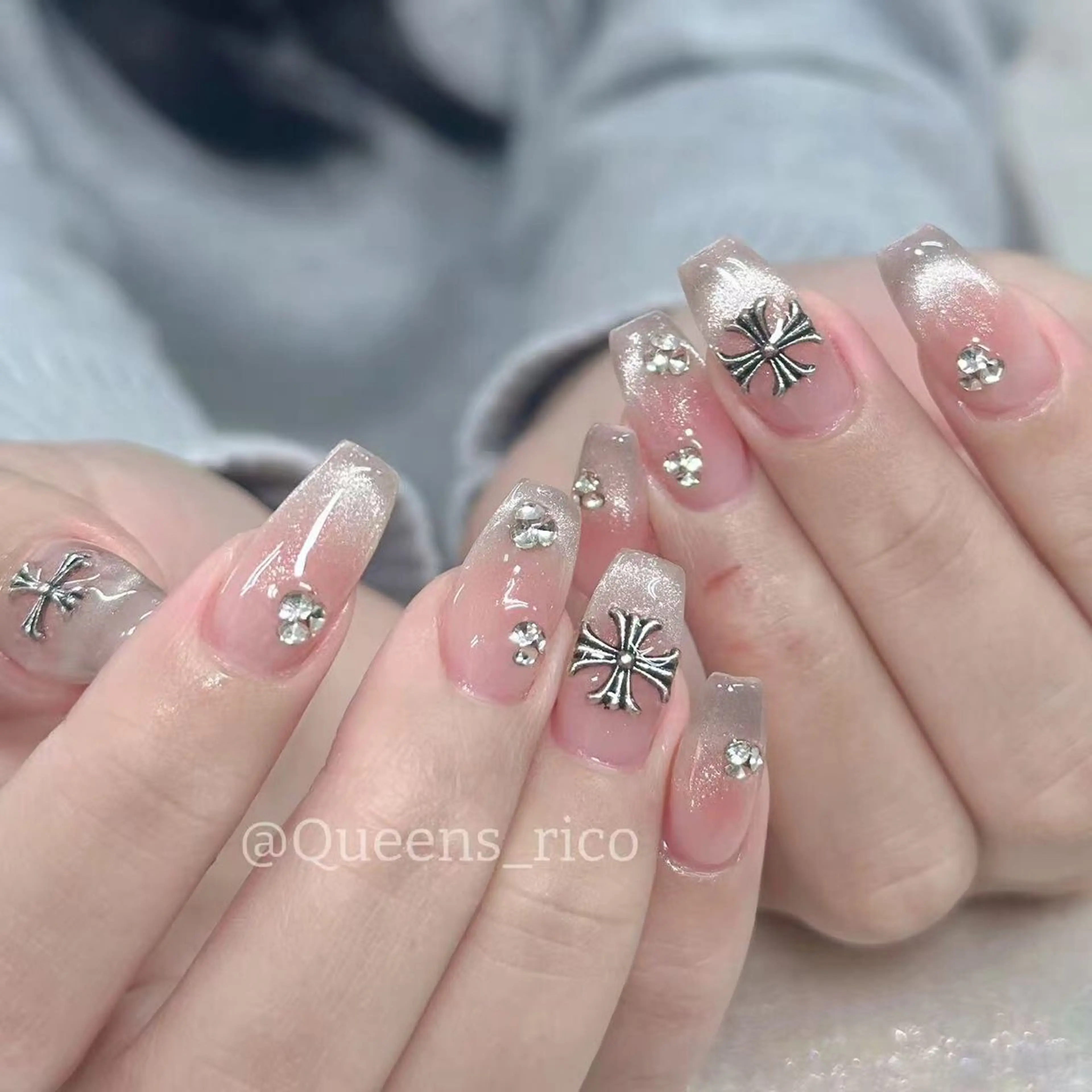 ネイル ハンドネイル Queens ゲンのネイルデザイン