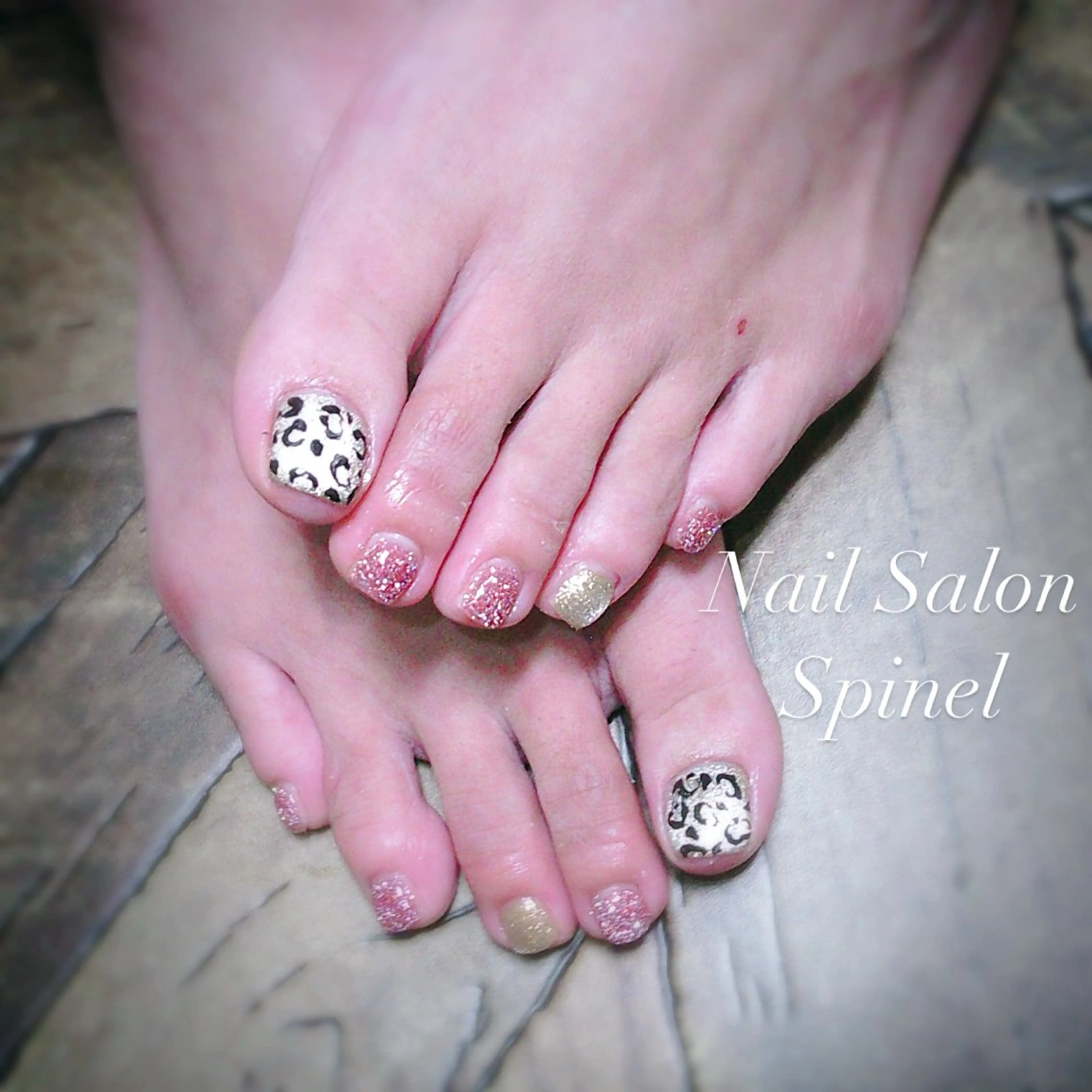 ネイル 杉山 千秋のネイルデザイン