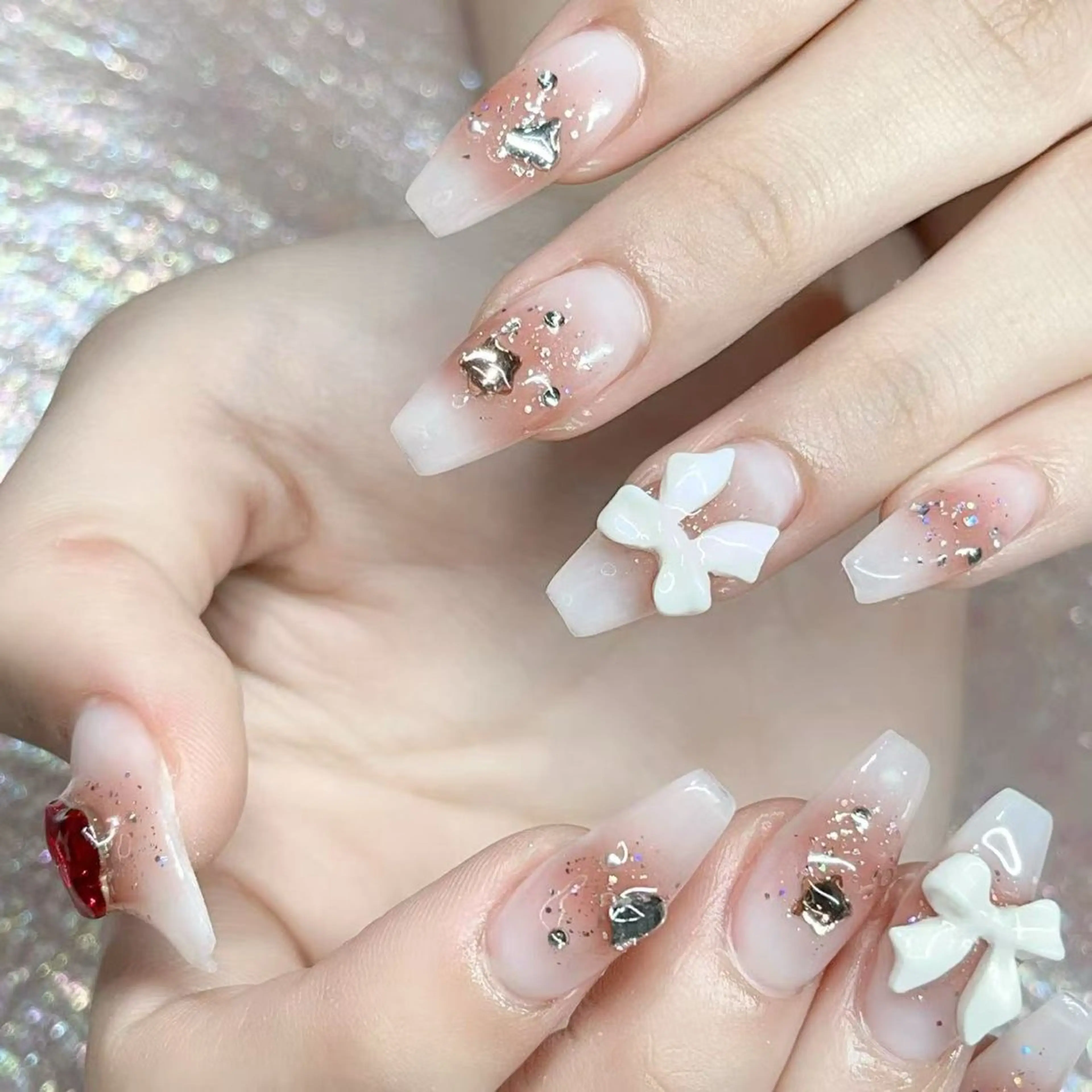 ネイル ハンドネイル Queens 榊 まおのネイルデザイン