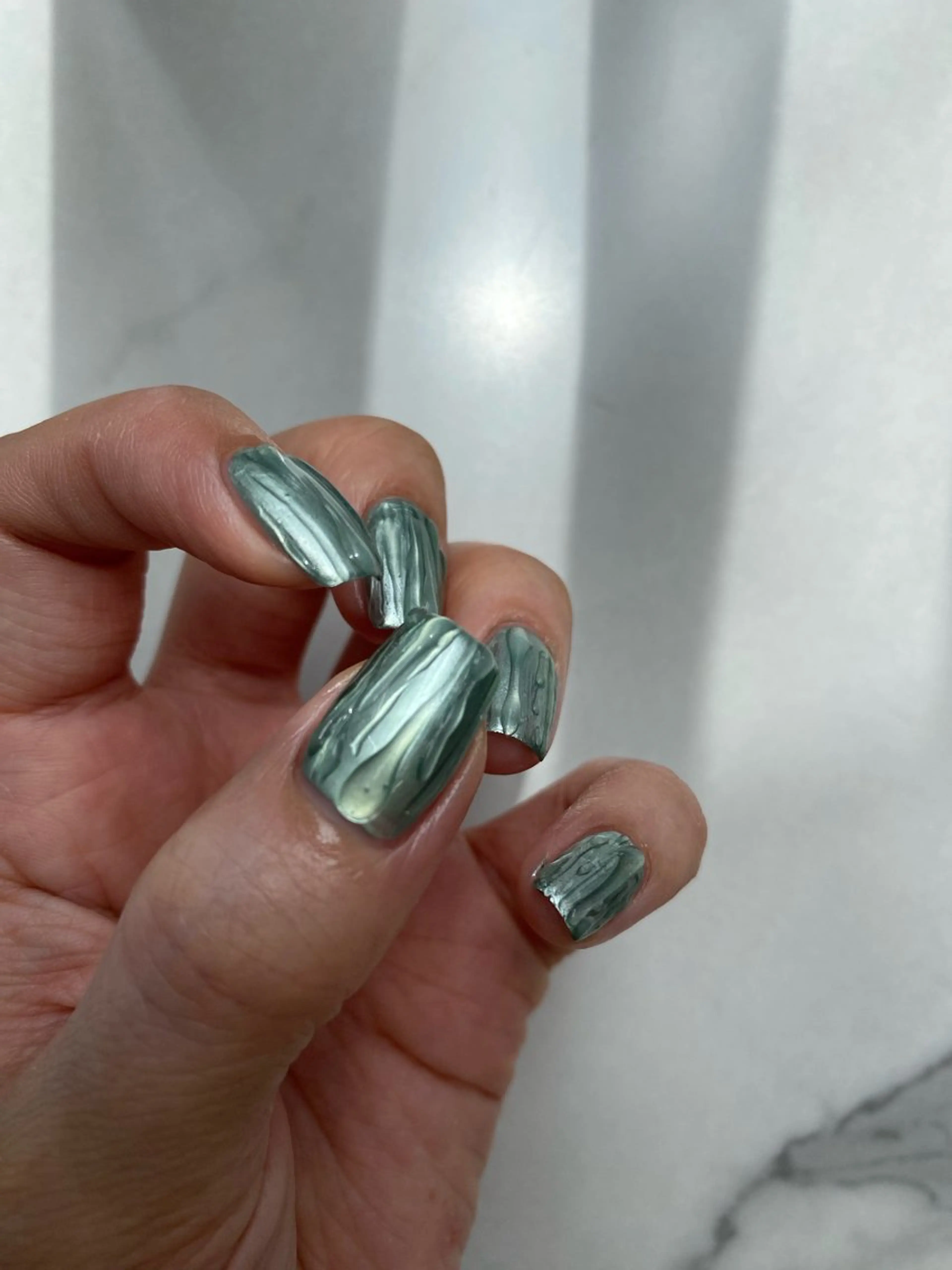 ネイル ジェルネイル マグネットネイル ニュアンスネイル ワンカラーネイル パラジェル ハンドネイル 草加ニュアンスネイル 🌚hersのネイルデザイン