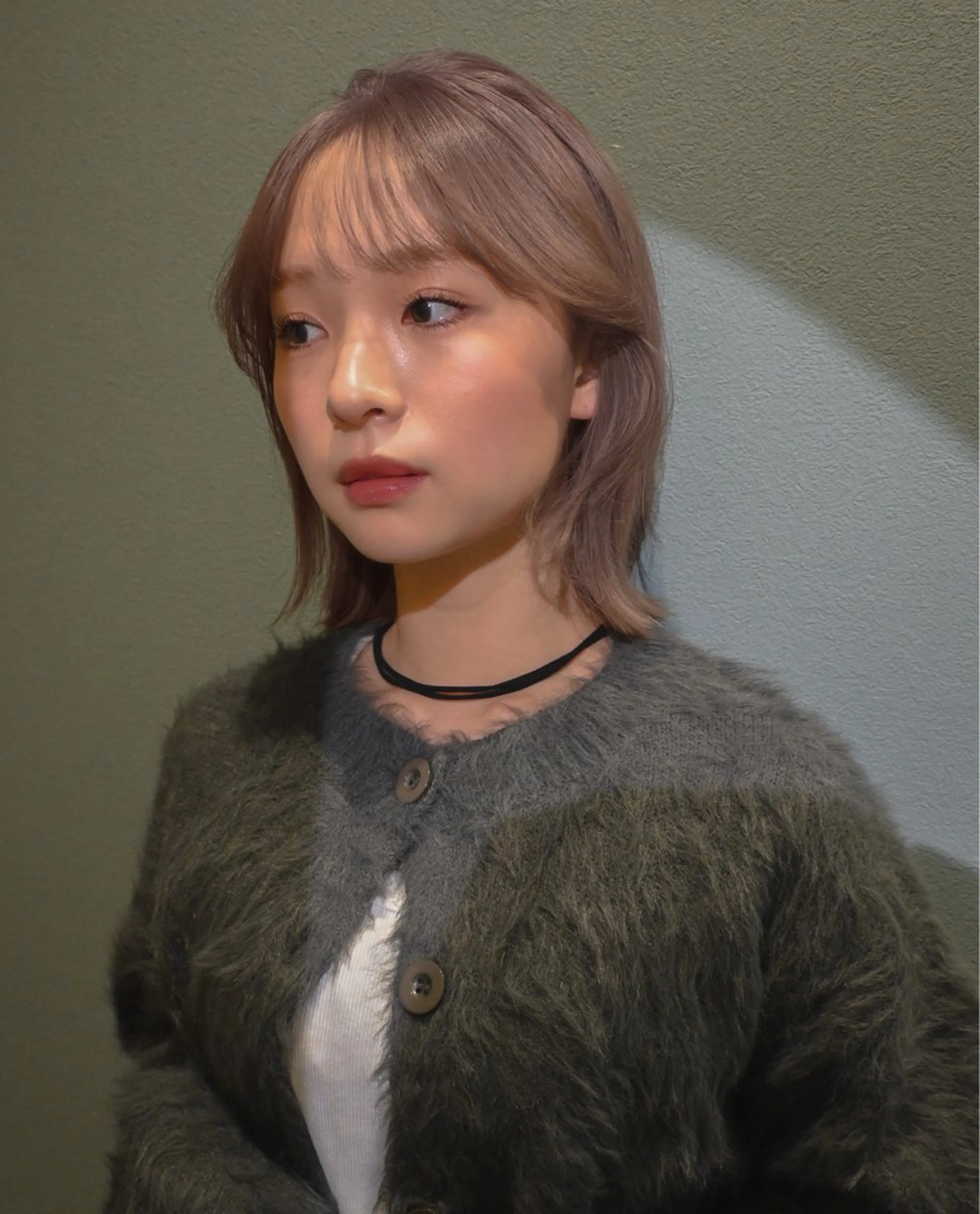 ミディアム カラー ヘアカラー aya / カットカラーのヘアスタイル