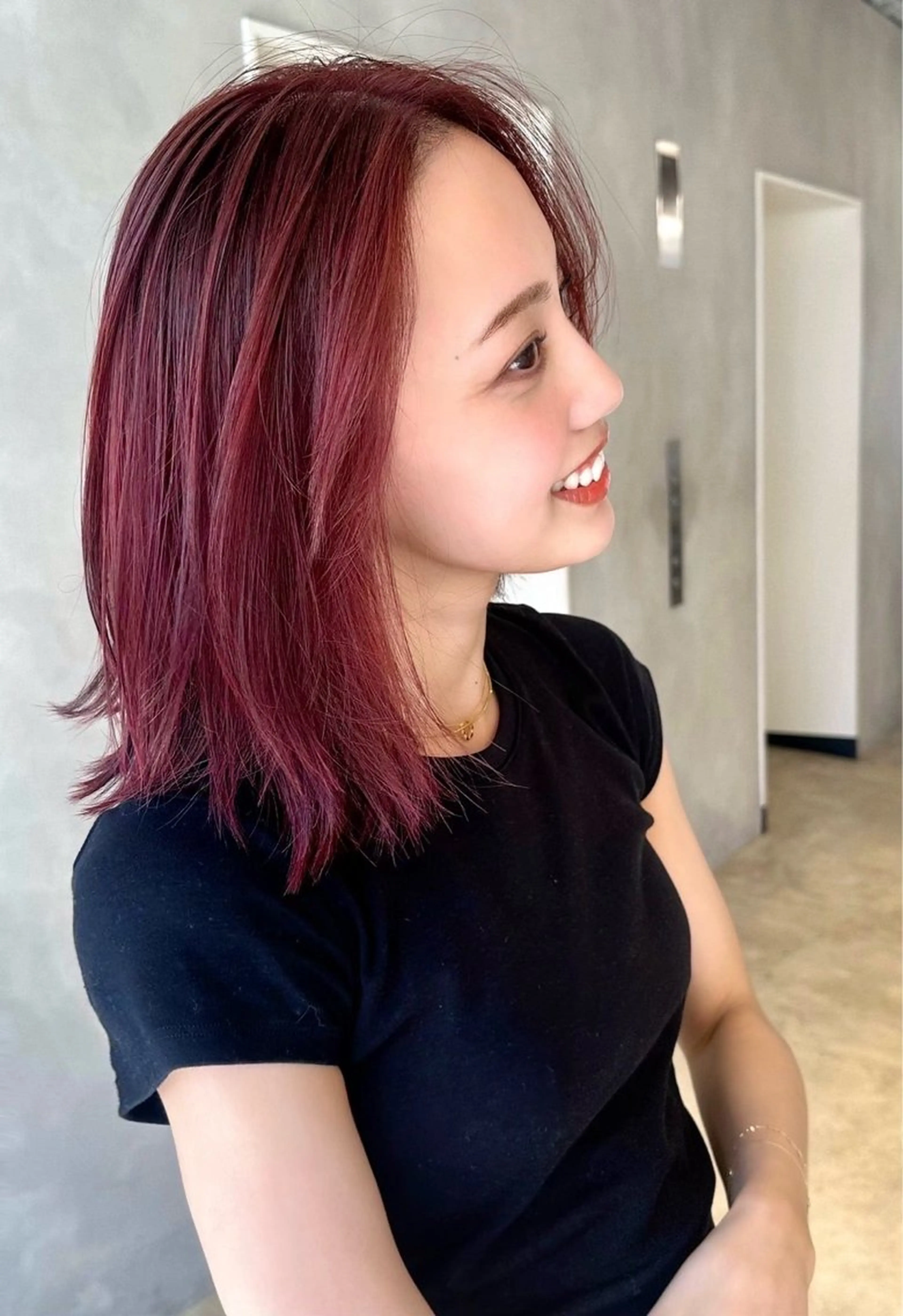 ミディアム カラー ブリーチ ボルドーカラー ダブルカラー ブリーチなしカラー レッドカラー ハイトーン/ショート /akane🐰♥️のヘアスタイル