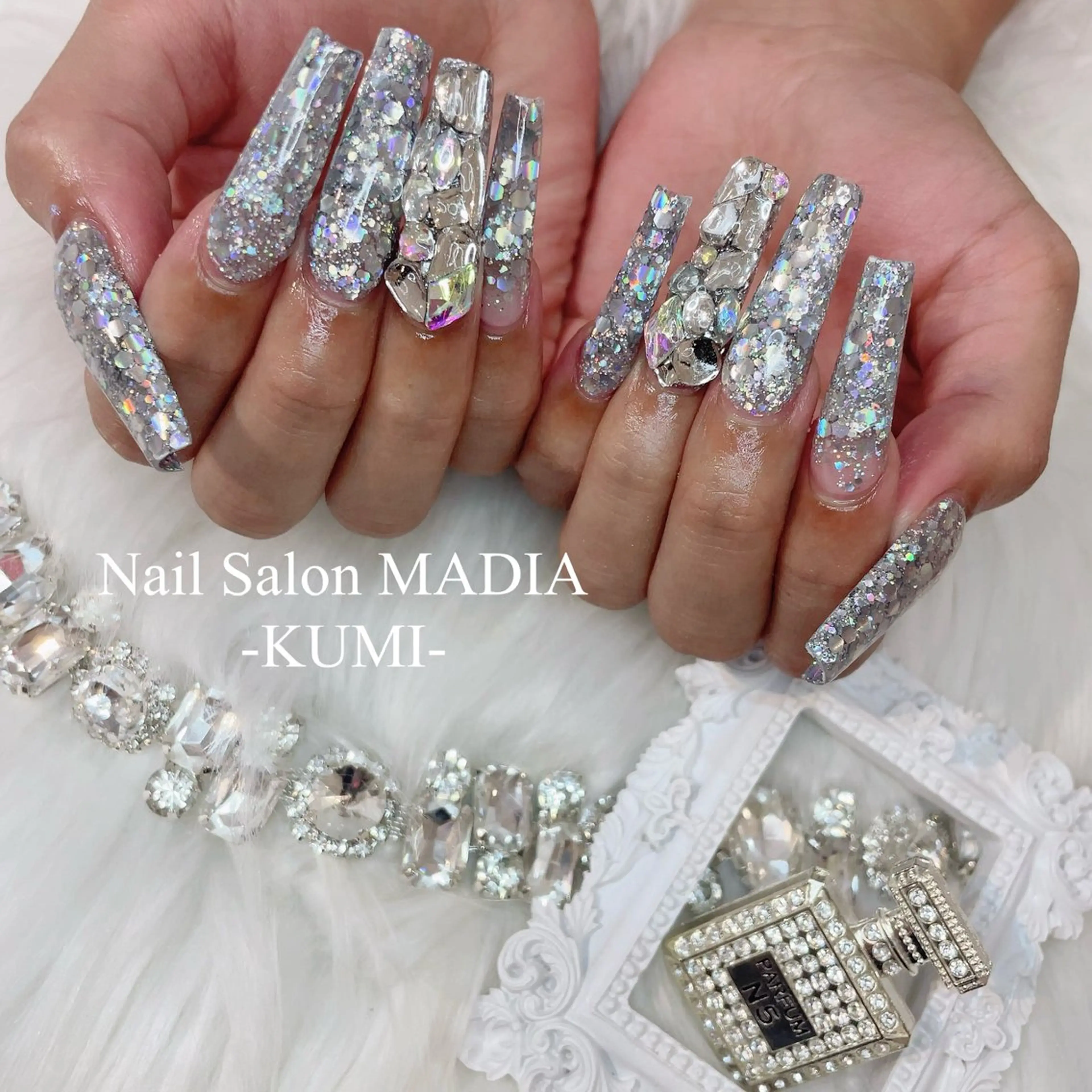 ネイル MADIA大和所属・KUMI💛 MADIAのネイルデザイン