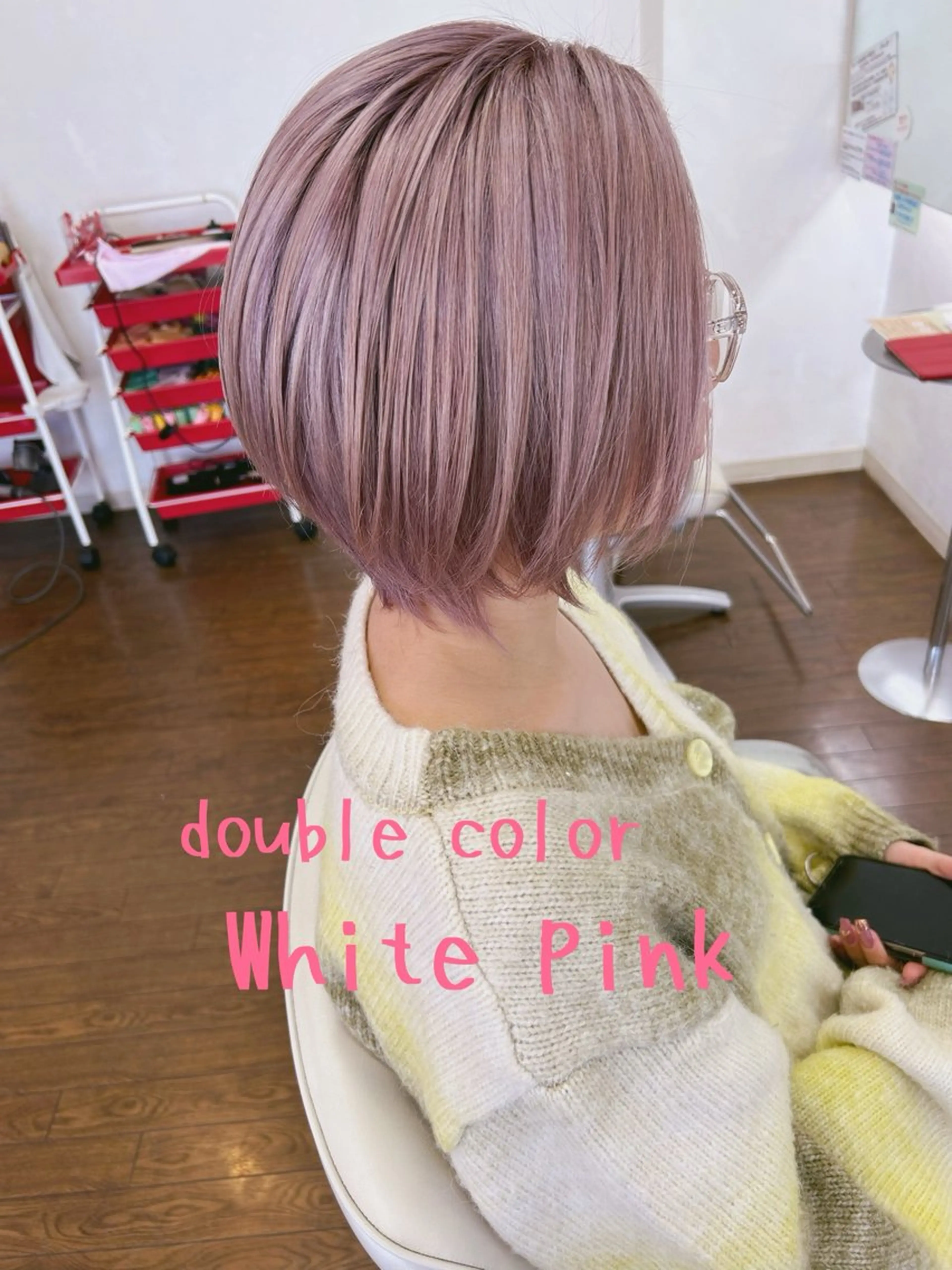 ショート カラー ダブルカラー ピンクカラー ヘアカラー GLAD 萩原のヘアスタイル