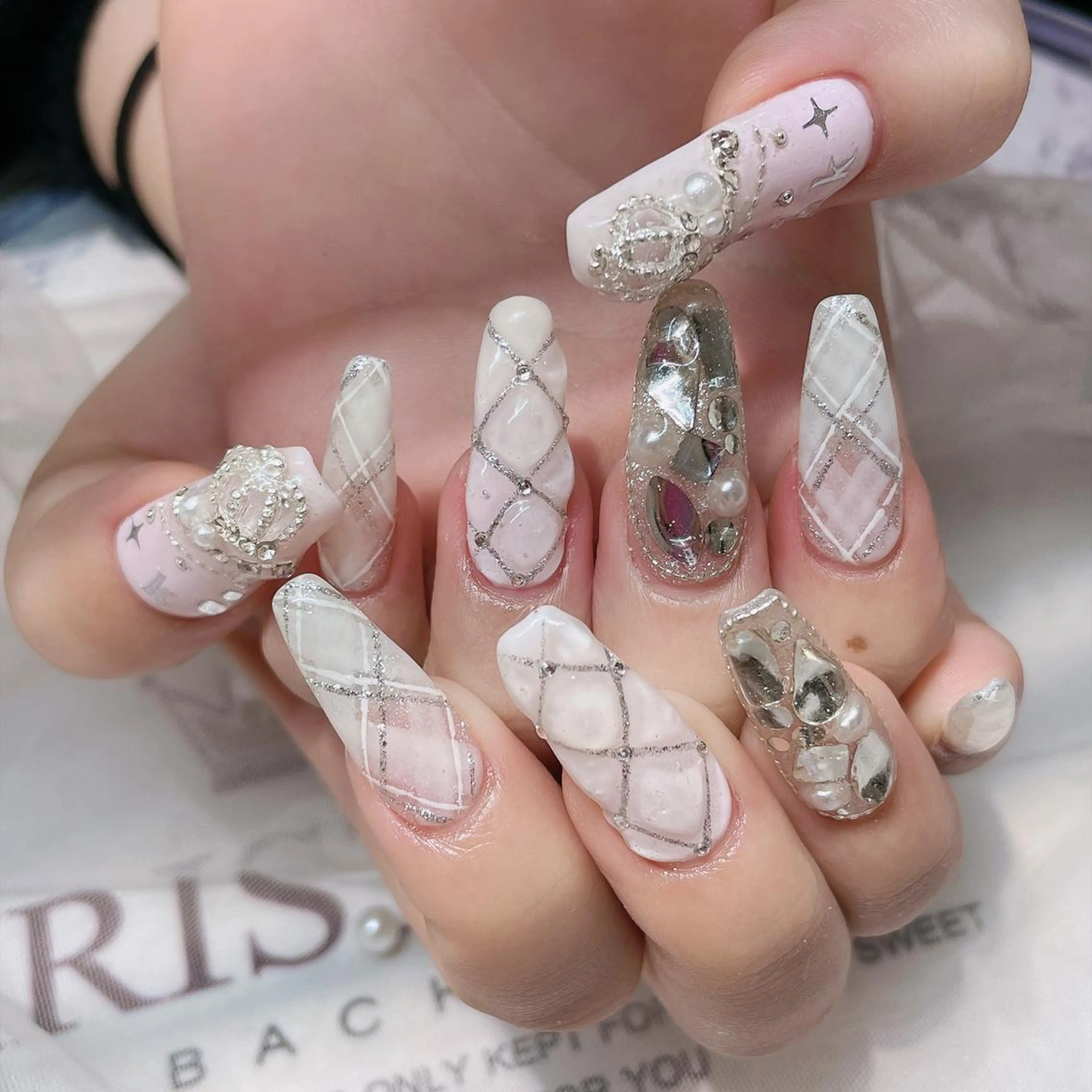 ネイル 長さだし専門店 M2　rikaのネイルデザイン