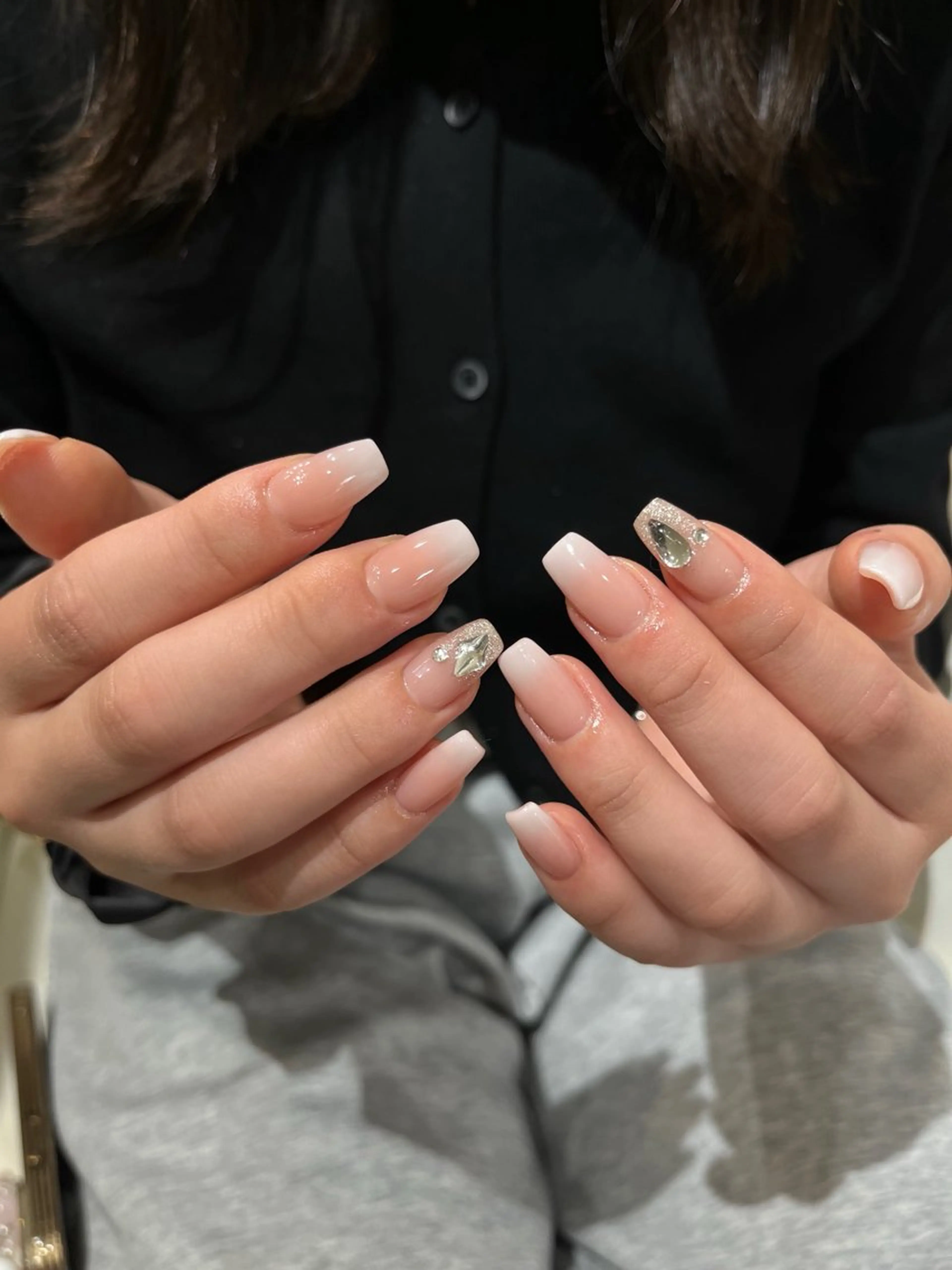 ネイル 浅野 優衣のネイルデザイン