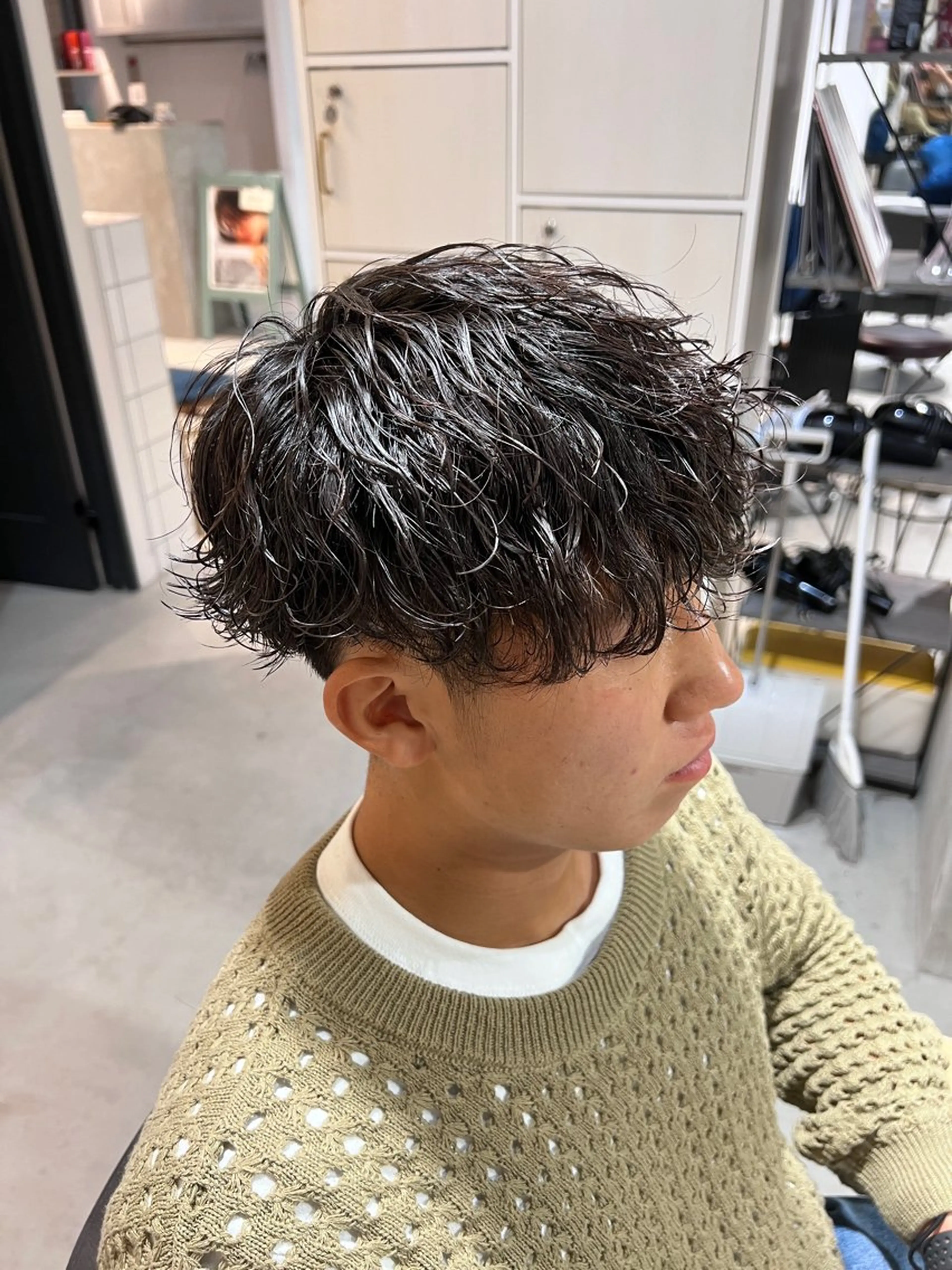 ショート パーマ メンズ メンズパーマ ツイストスパイラルパーマ 波巻きパーマ スパイラルパーマ カット パーマ メンズカットパーマ ✂️ JOYAのヘアスタイル