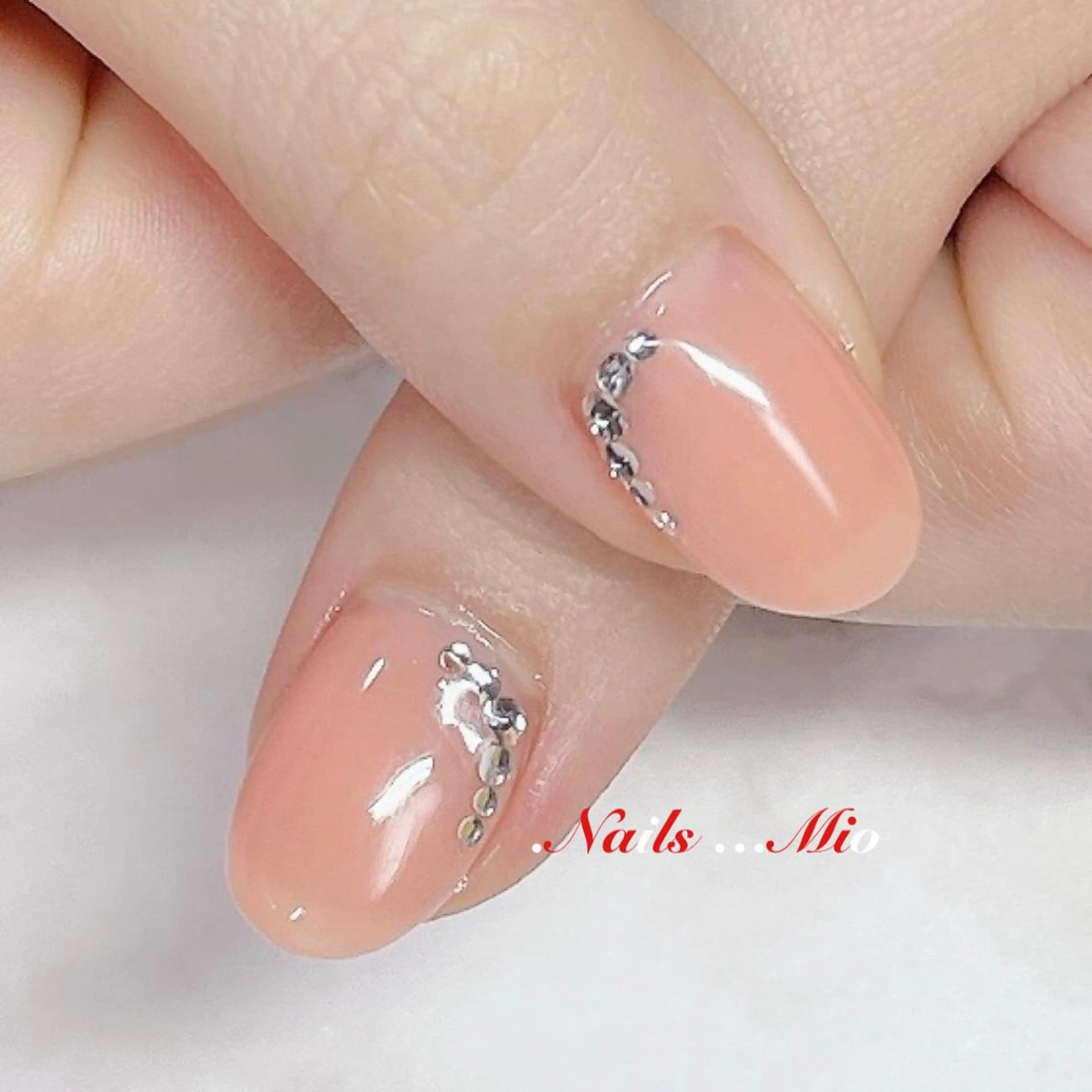ネイル アートネイル ジェルネイル ワンカラーネイル .Nails Mio 赤羽西ネイルサロンのネイルデザイン