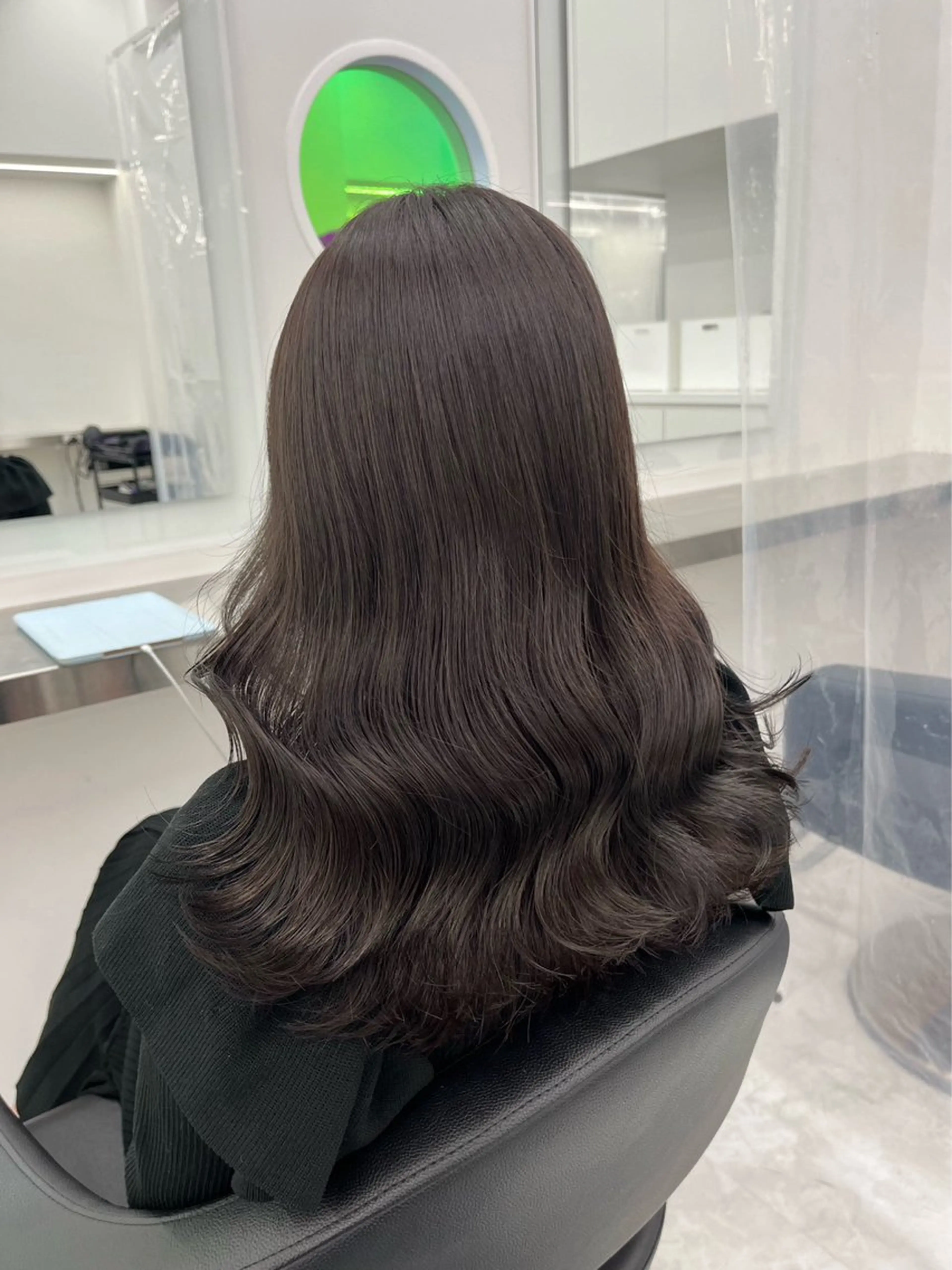 セミロング トリートメント うる艶トレンドヘア 🕊️上野BABYのヘアスタイル