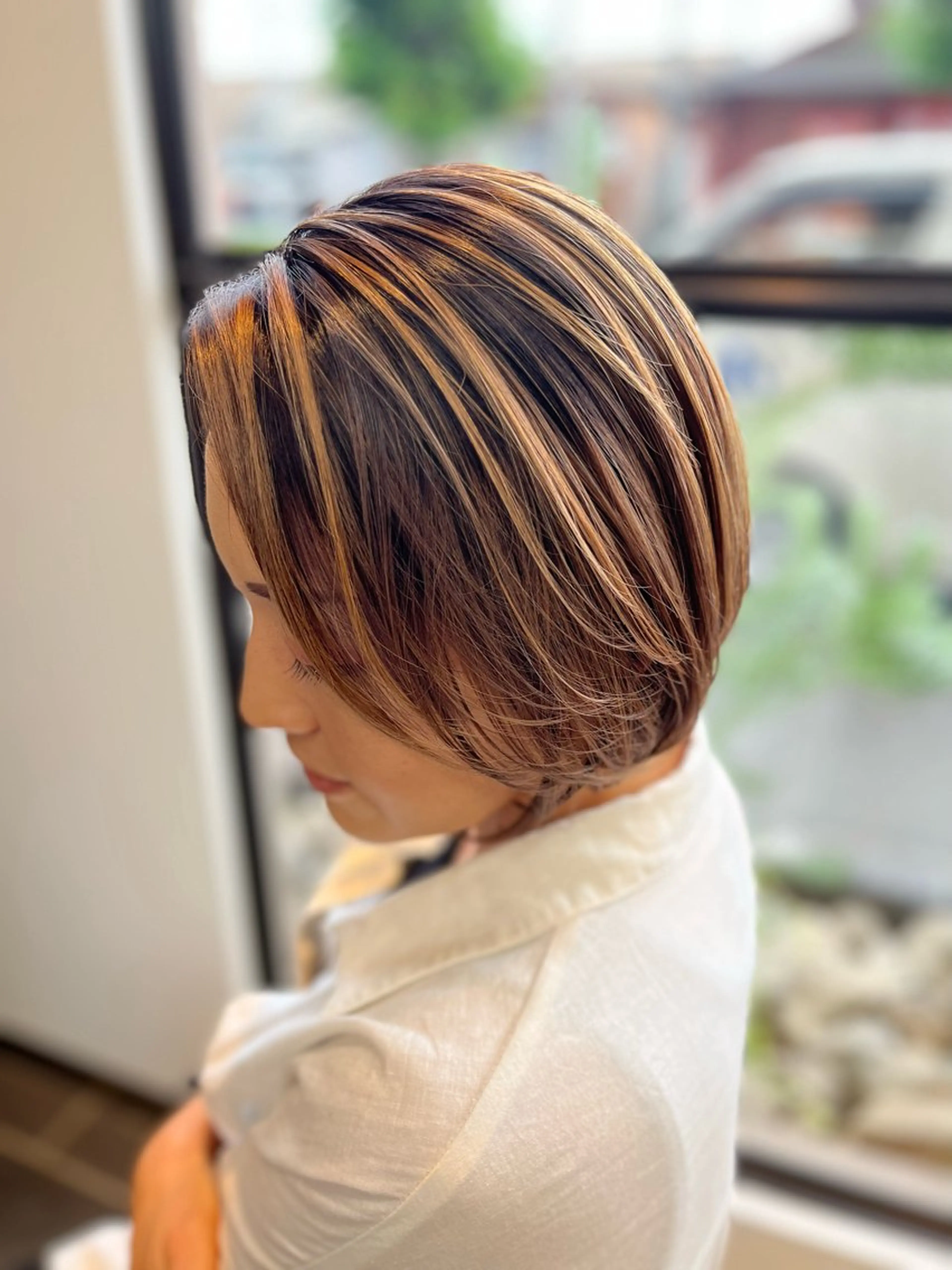 ショート カラー バレイヤージュ ボブ レイヤーカット ショートヘア ヘアカラー 【ショートボブ🤎】 YU-KAのヘアスタイル