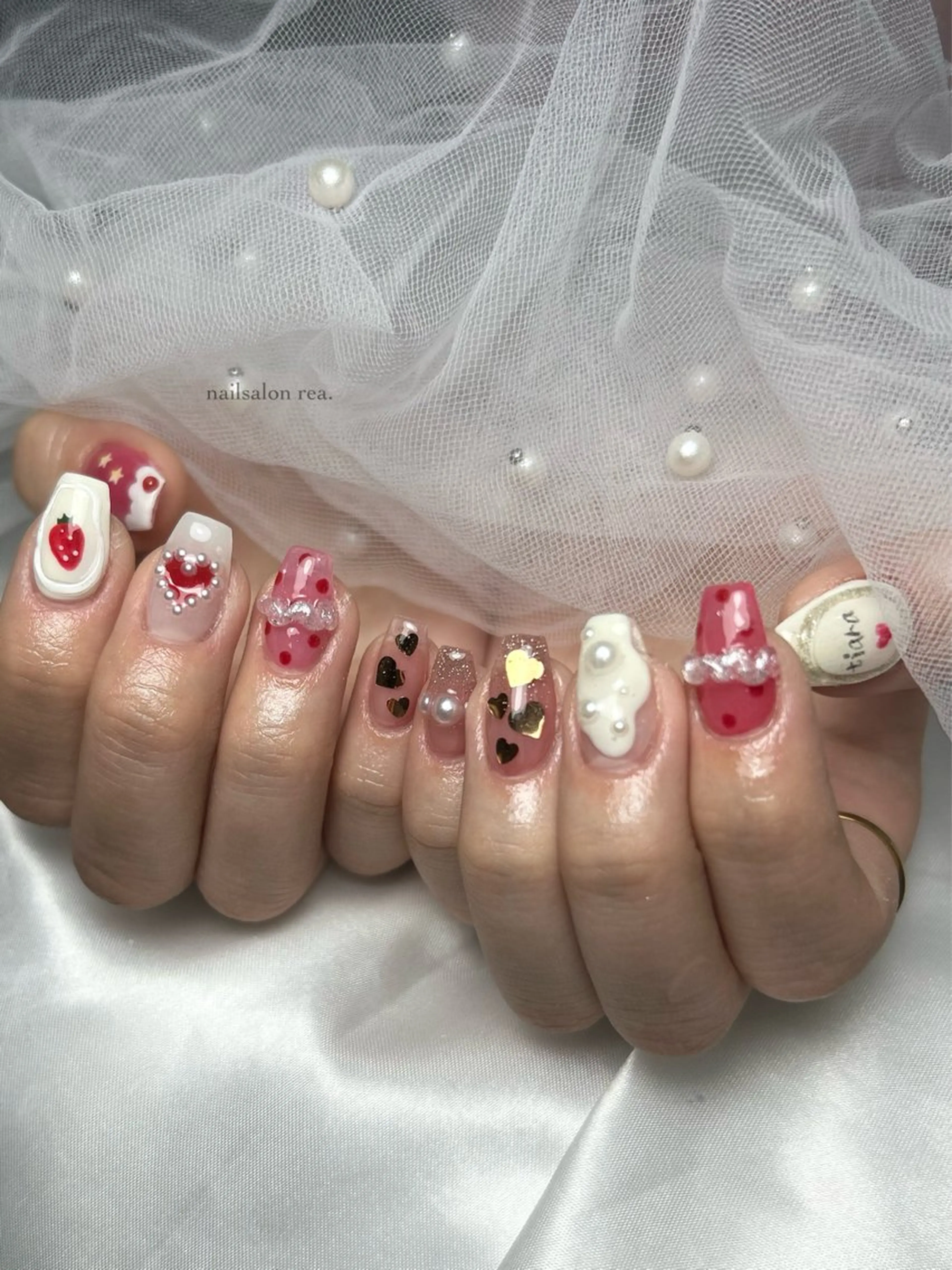 ネイル ハンドネイル フットネイル rea .のネイルデザイン