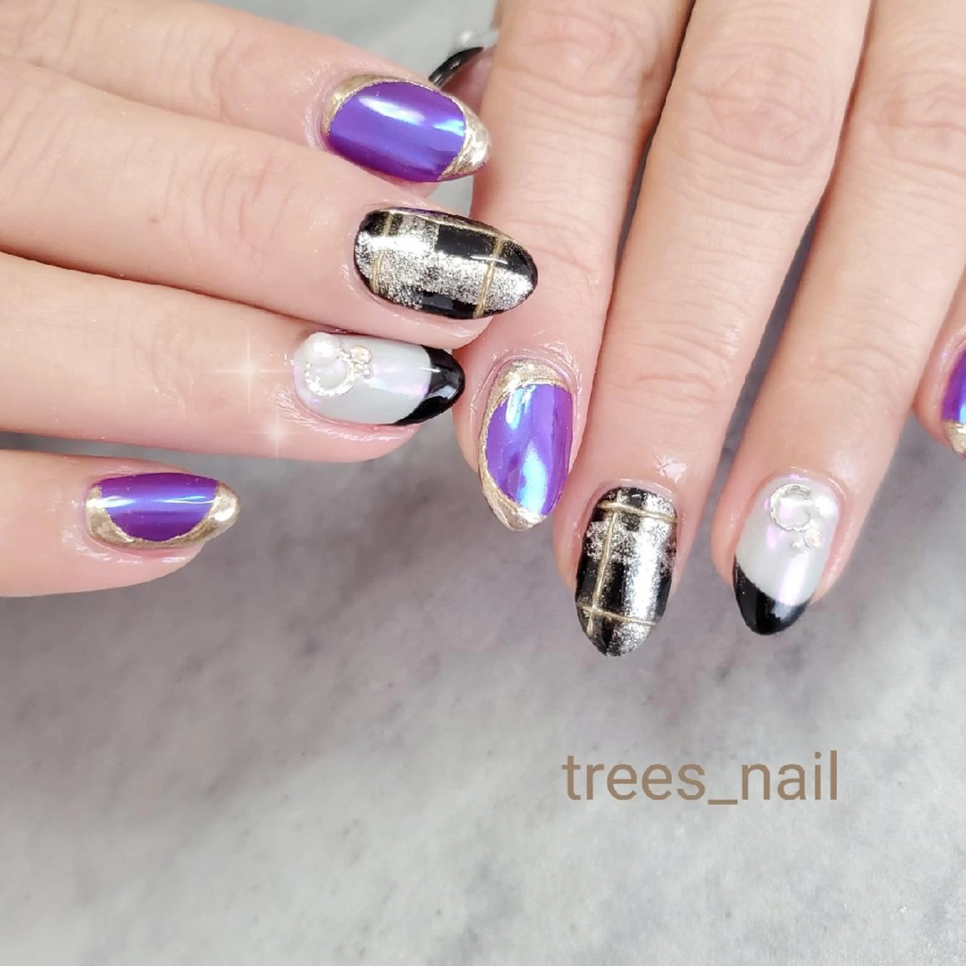 ネイル trees_ nailのネイルデザイン