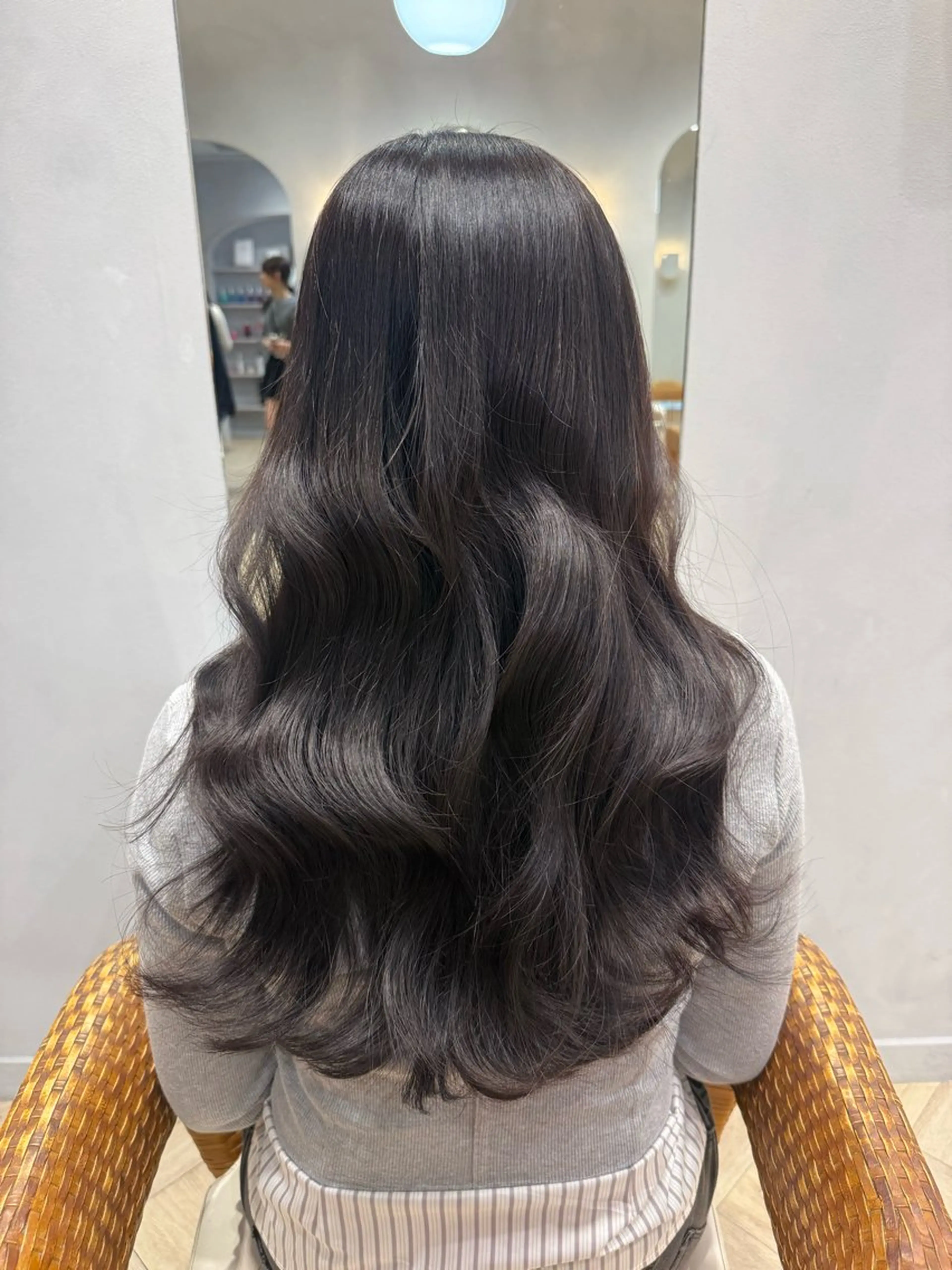 ロング カラー ヒジオカ リナのヘアスタイル