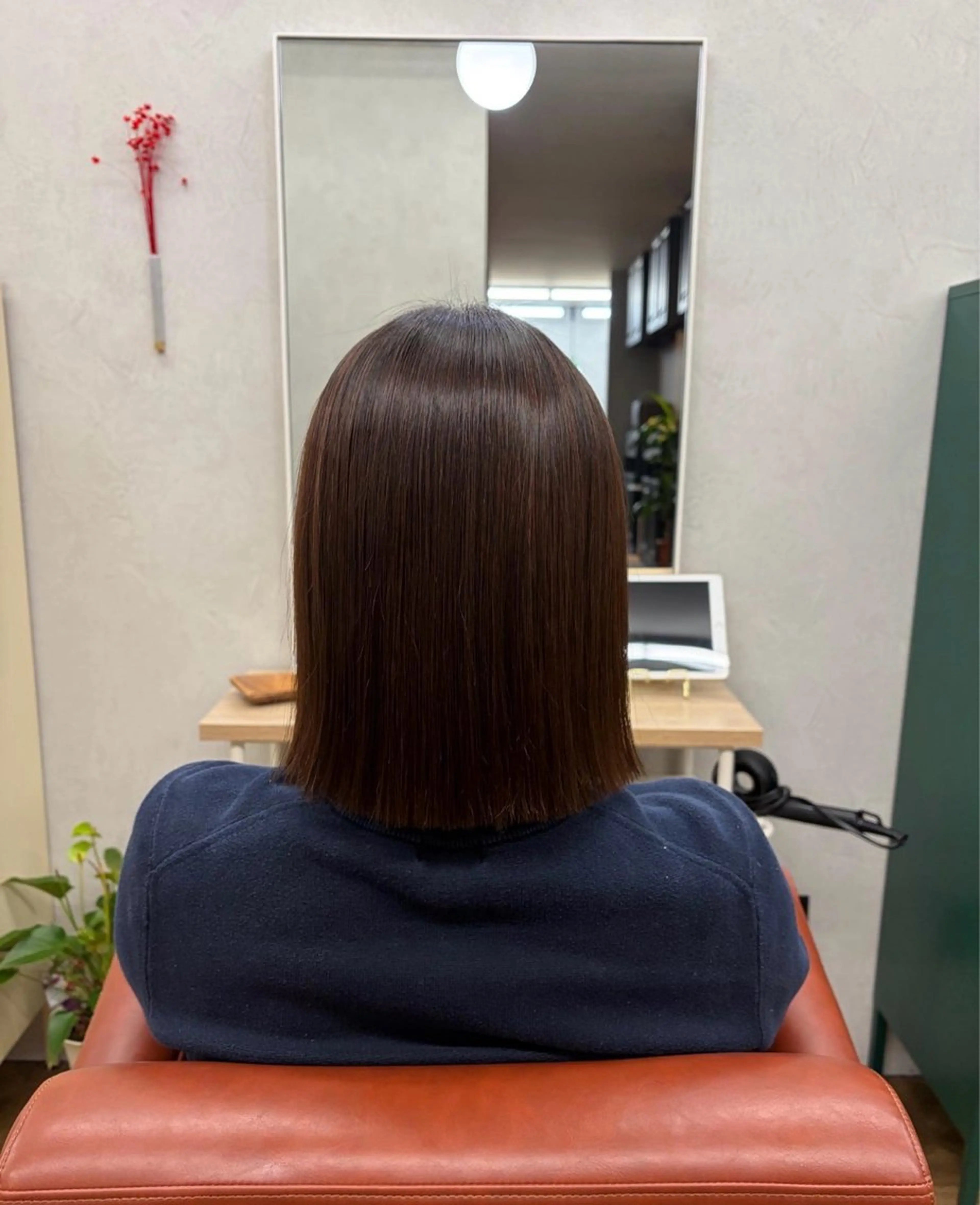 ミディアム カット 縮毛矯正 トリートメント 髪質改善×韓国風/小 顔レイヤー/早瀬櫻子のマツエク・マツパデザイン