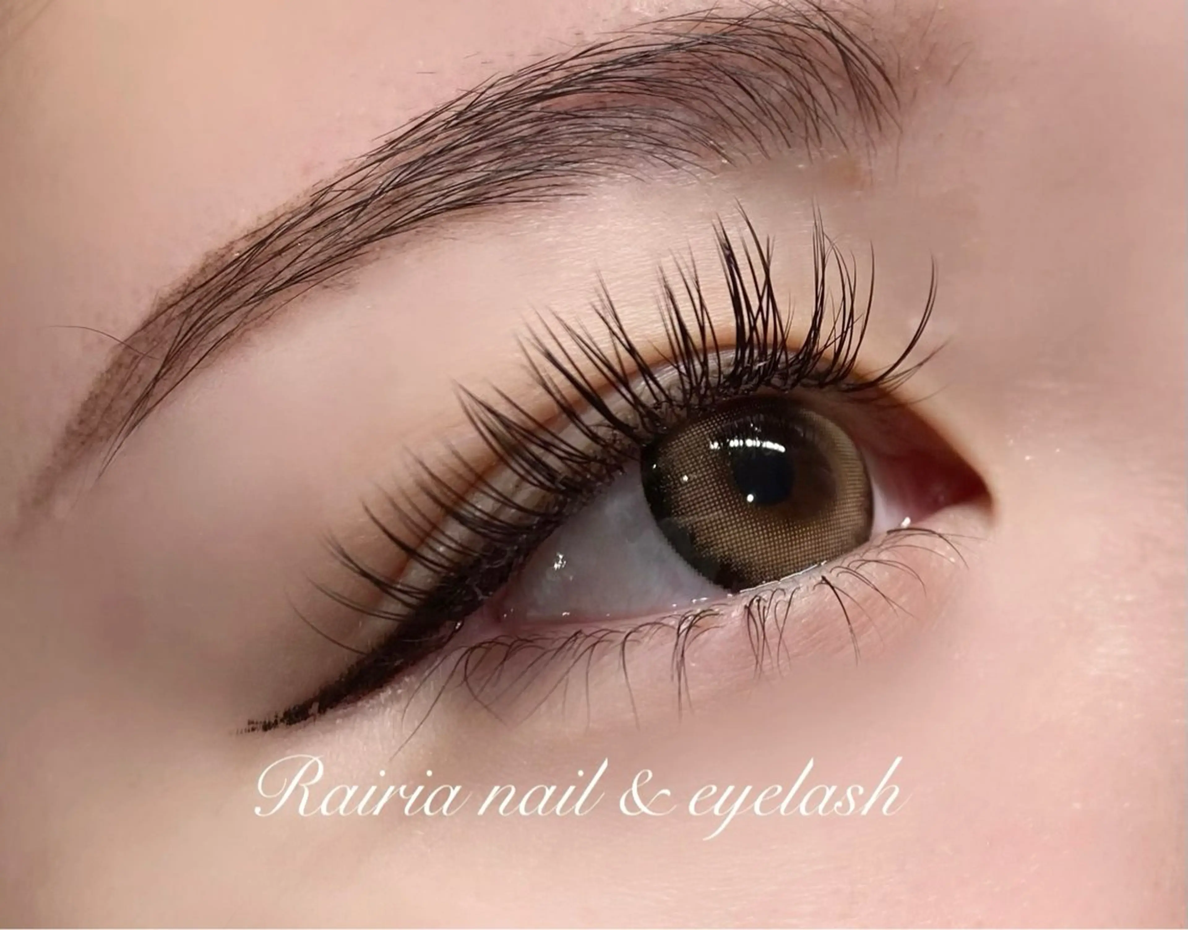 マツエク・マツパ Rairia nail&eyelash所属・Rairia CHIKAのマツエク・マツパデザイン