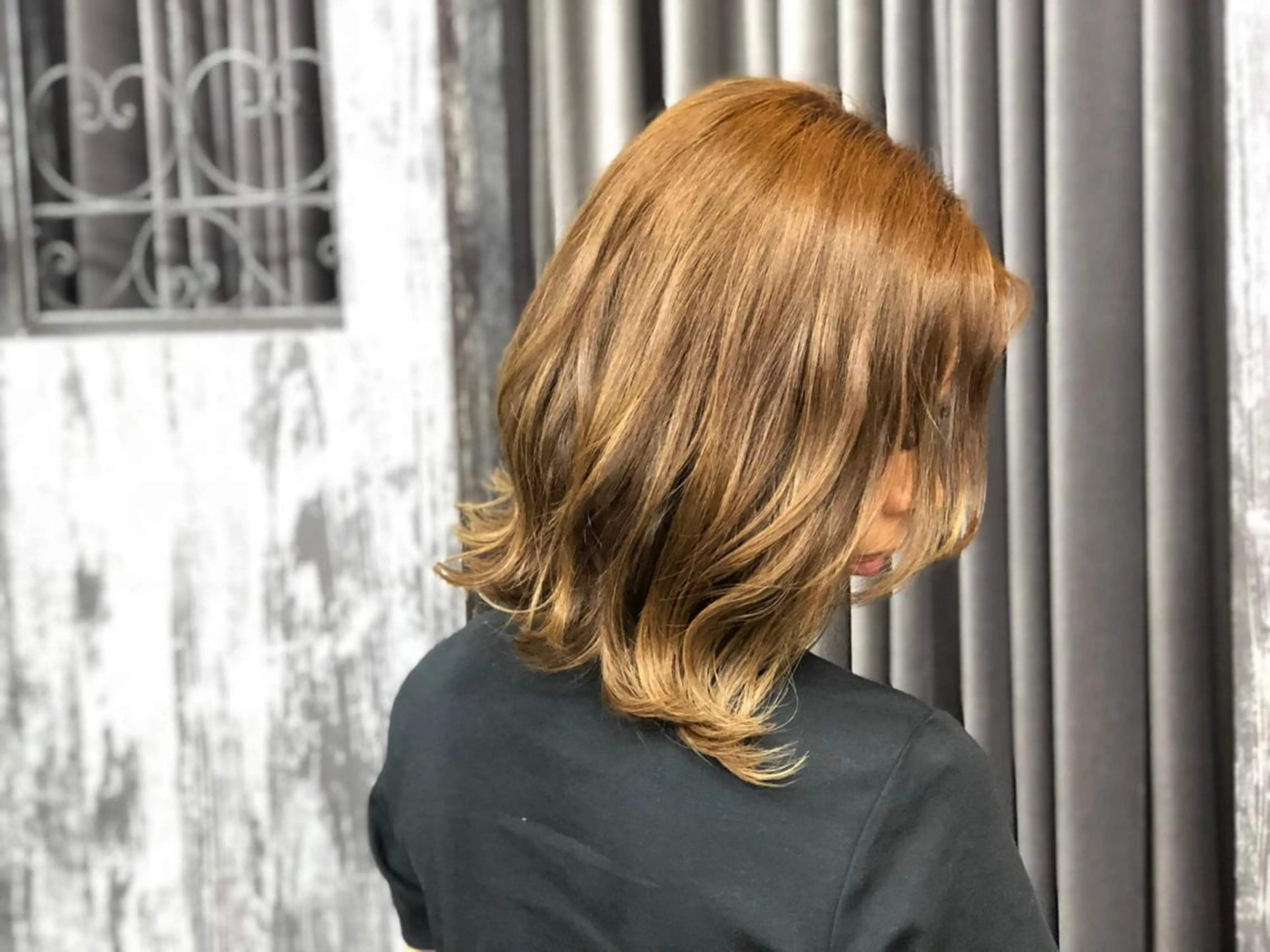 セミロング カラー アッシュ ベージュカラー ヘアカラー トリートメント Clay所属・及川 祐輔のヘアスタイル