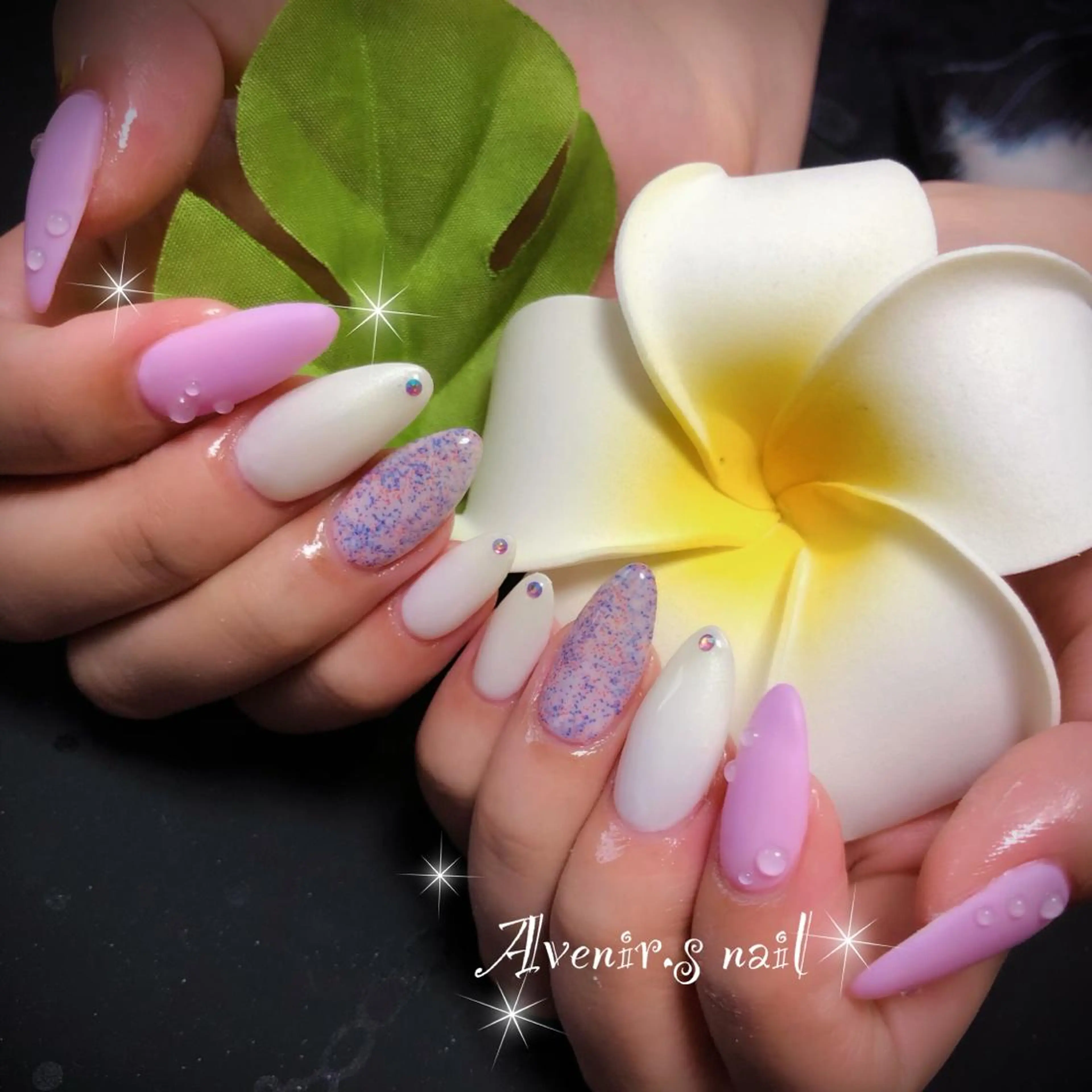 ネイル ネイルチップ Home Salon Avenir.のネイルデザイン