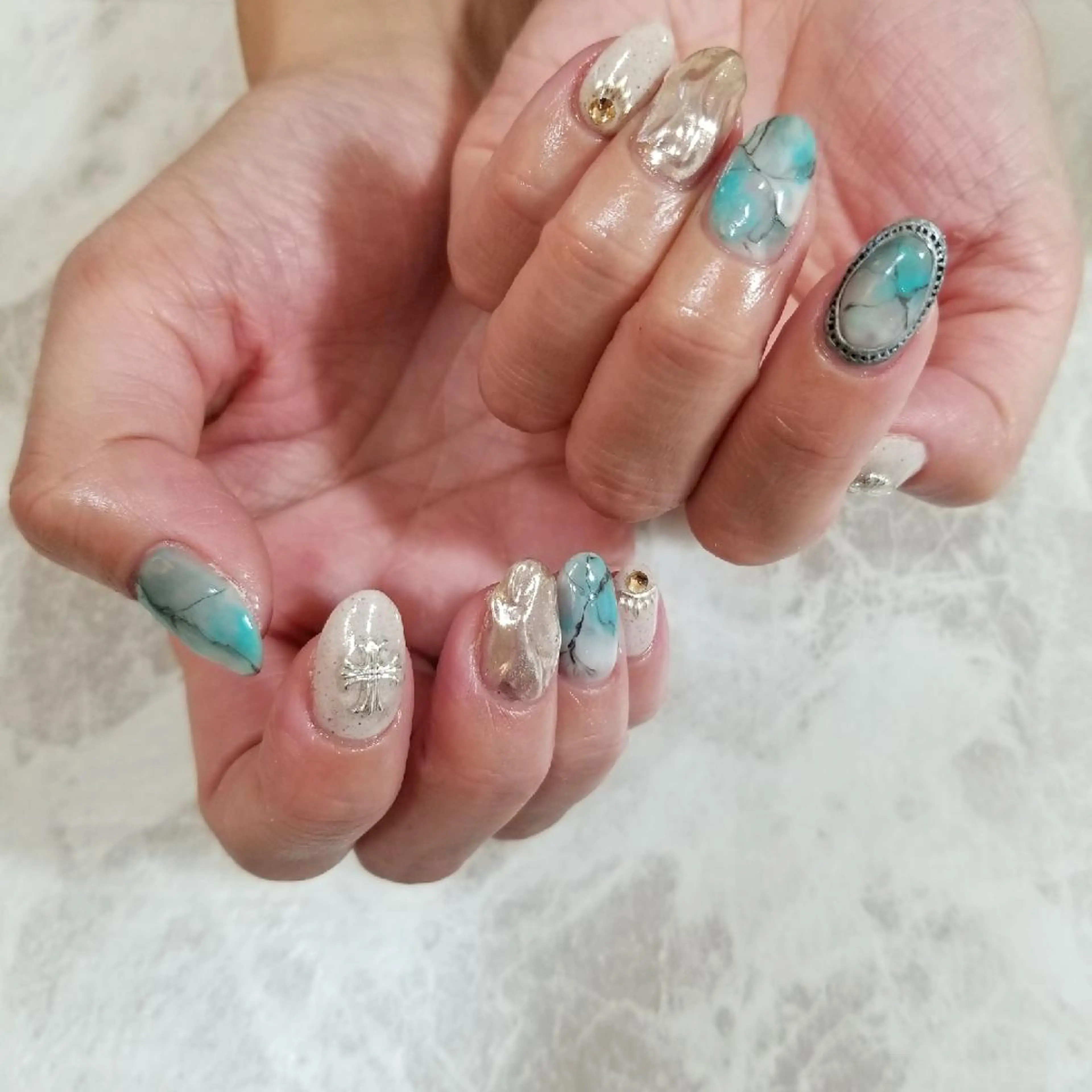 ネイル ハンドネイル nailatelier nijiiro.所属・nijiiro🌈 サトウのネイルデザイン