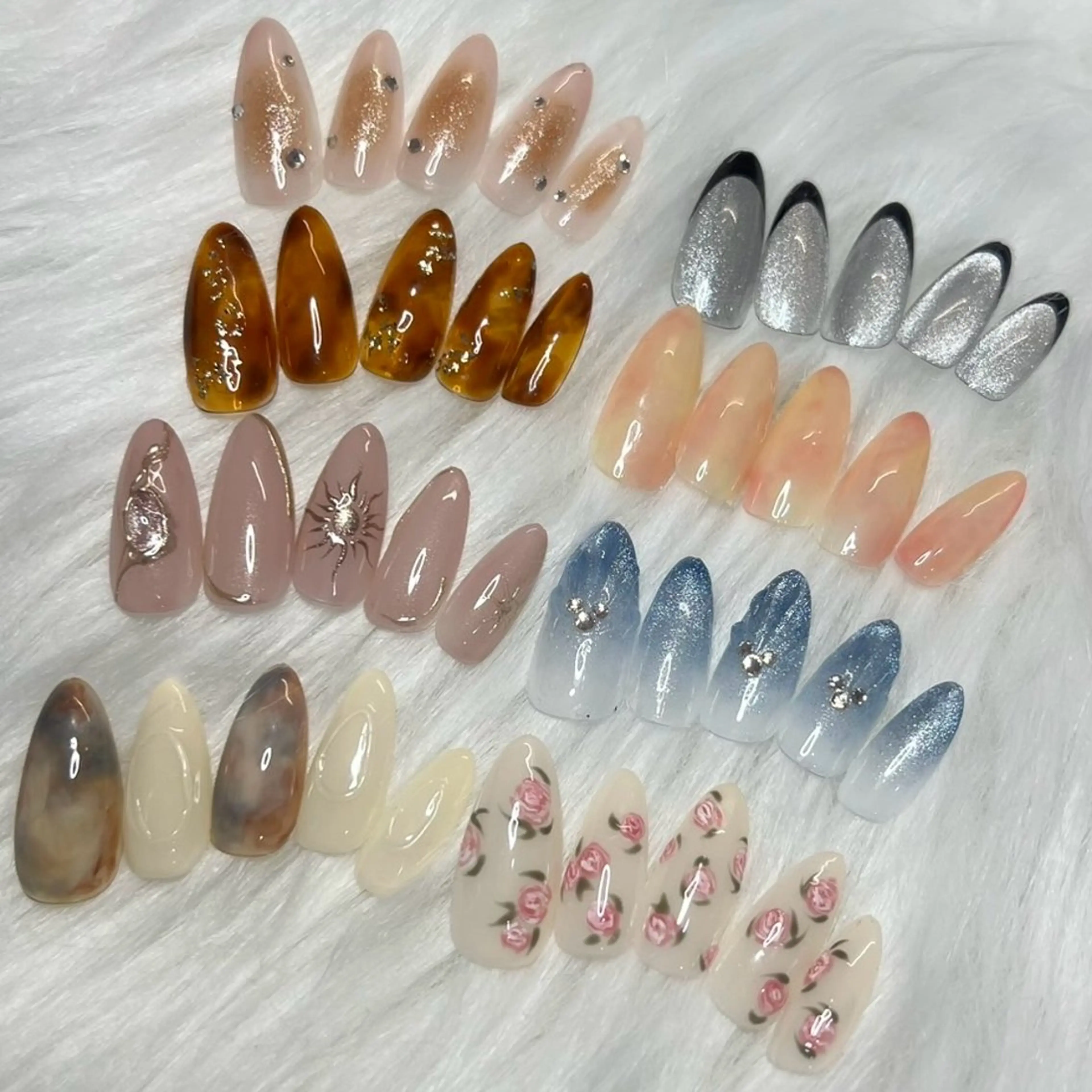 ネイル One'Ness所属・ワンネス トータルビューティーの眉毛・アイブロウイメージ