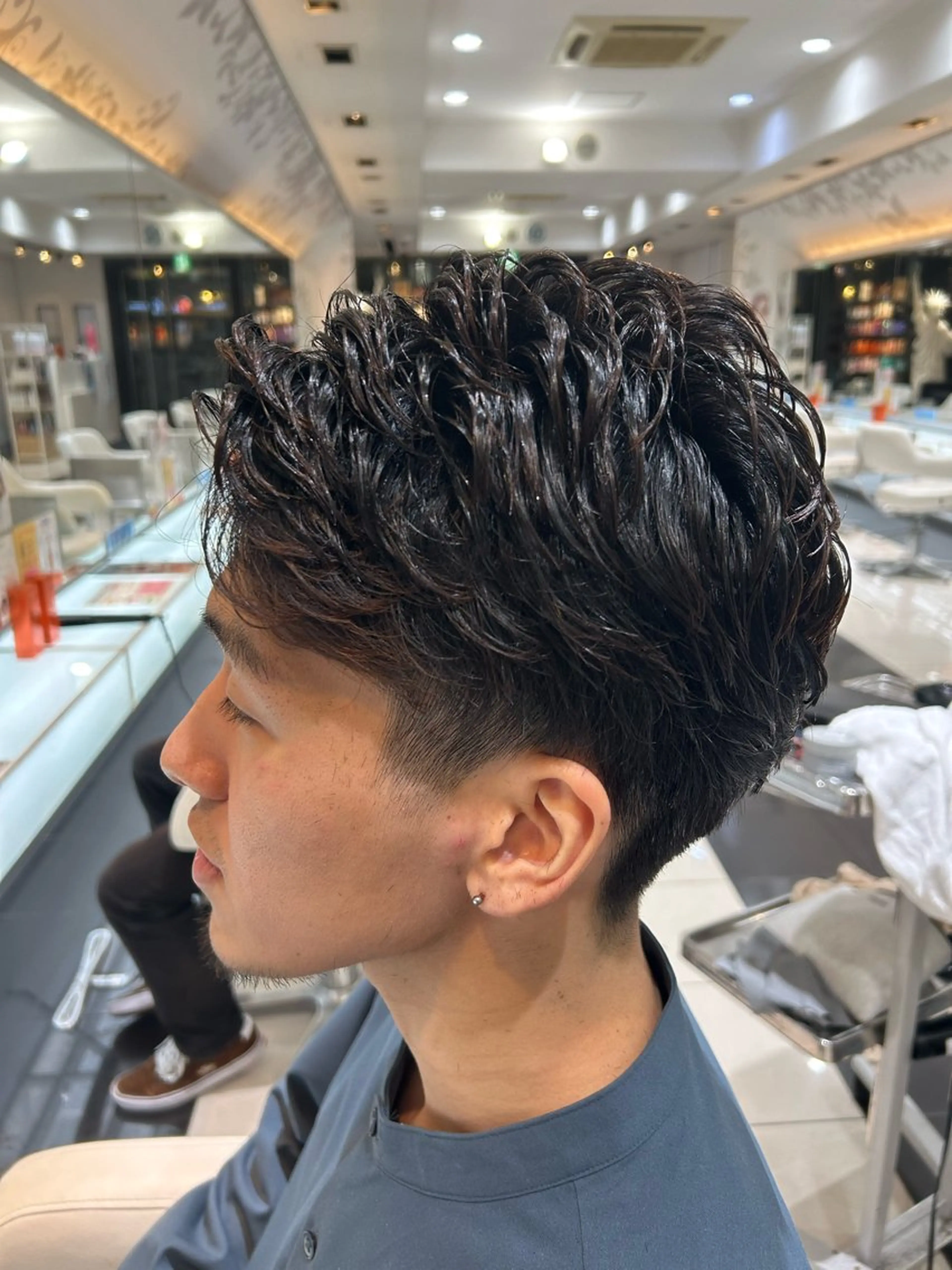 ショート メンズ カット スパイキーショート／ パーマ平松秀門のヘアスタイル