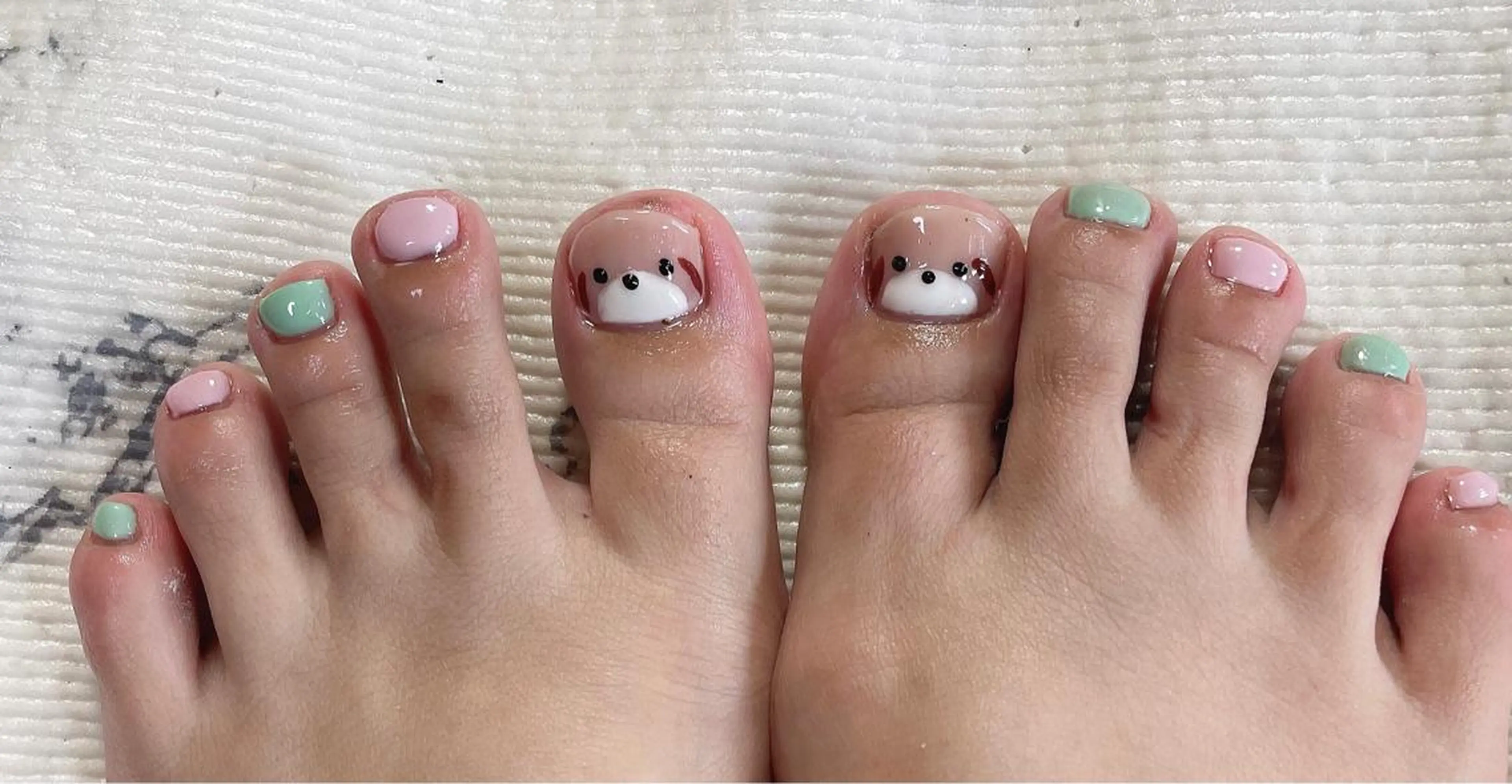 ネイル アートネイル フットネイル ジェルネイル パステルネイル ハンドネイル Ruana Nailのネイルデザイン