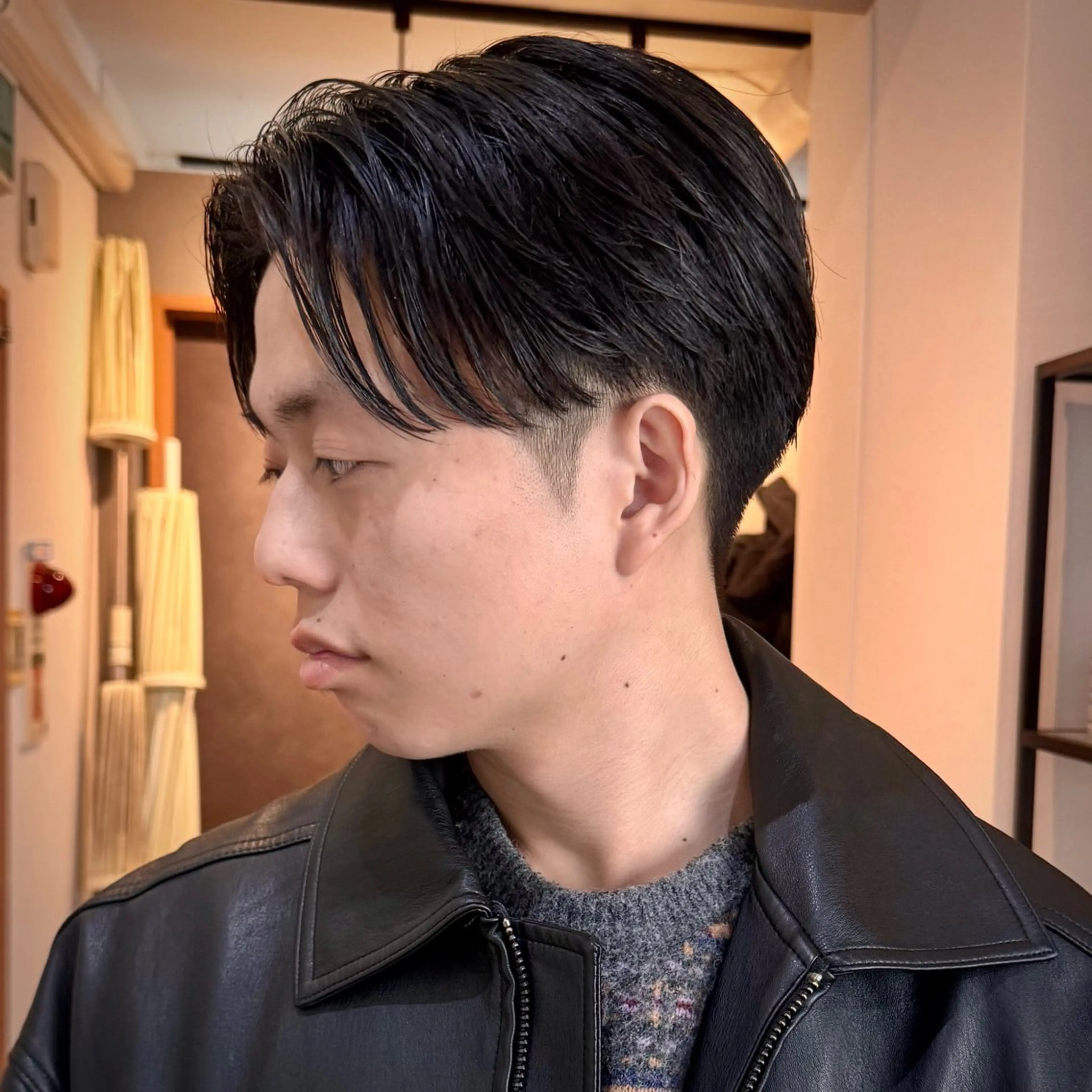 ショート メンズ センターパート 刈り上げ カット GLADMAN'S CUT CLUB 立川所属・メンズ特化✂️ 三上のヘアスタイル