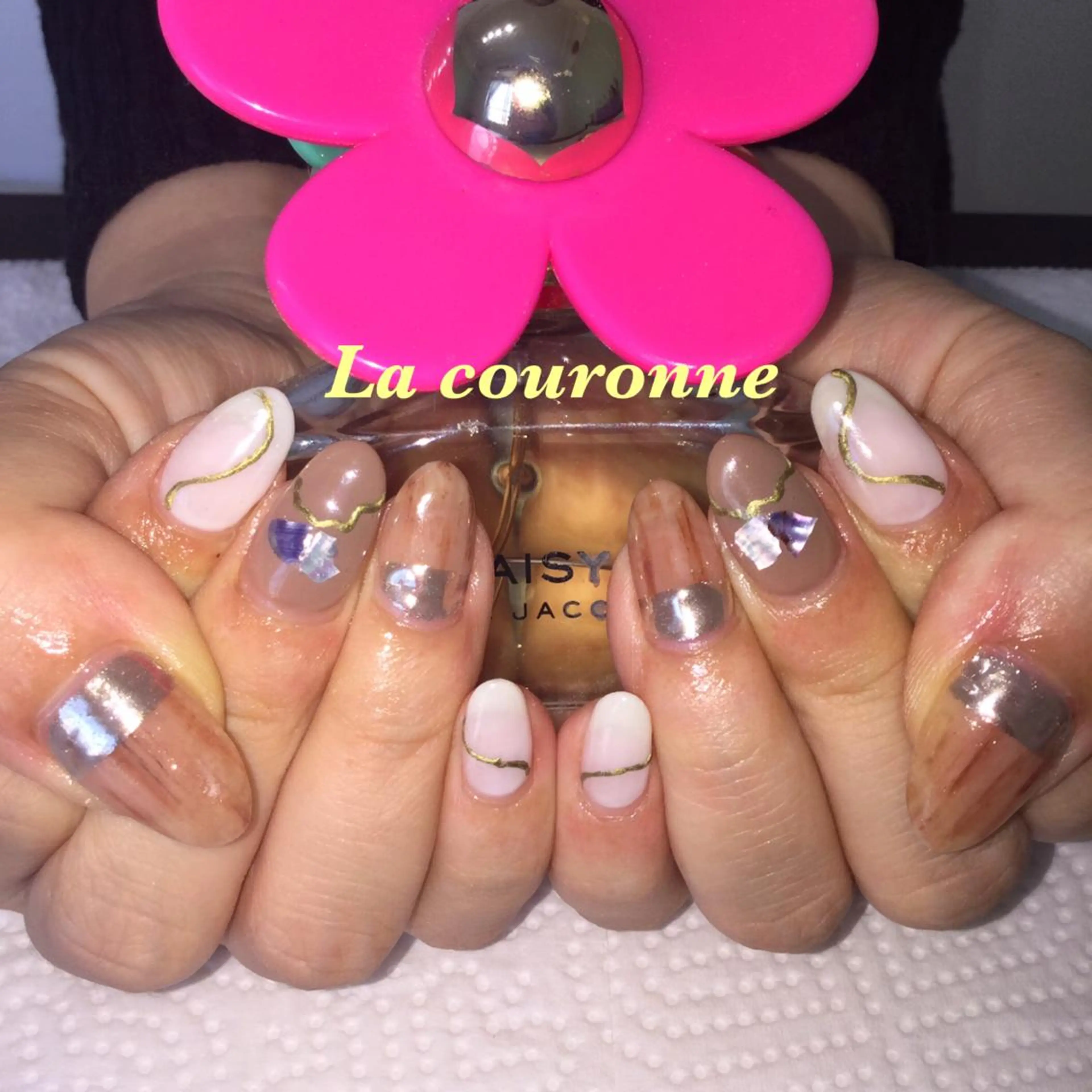 ネイル ハンドネイル Lacouronne NATSUMIのネイルデザイン