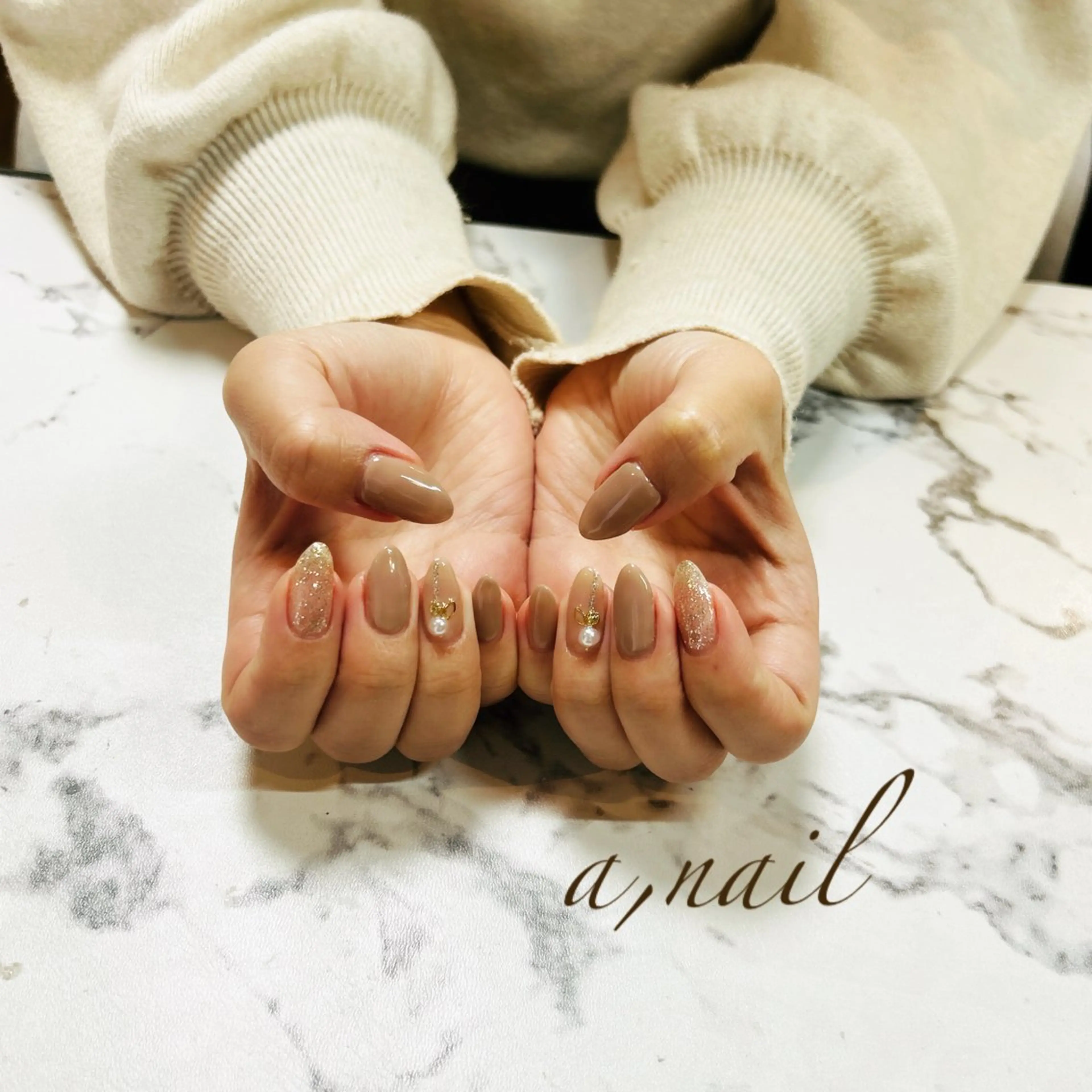 ネイル キラキラネイル ラメ(グリッター) オフィスネイル ワンカラーネイル ネイルサロン エーネイルのネイルデザイン