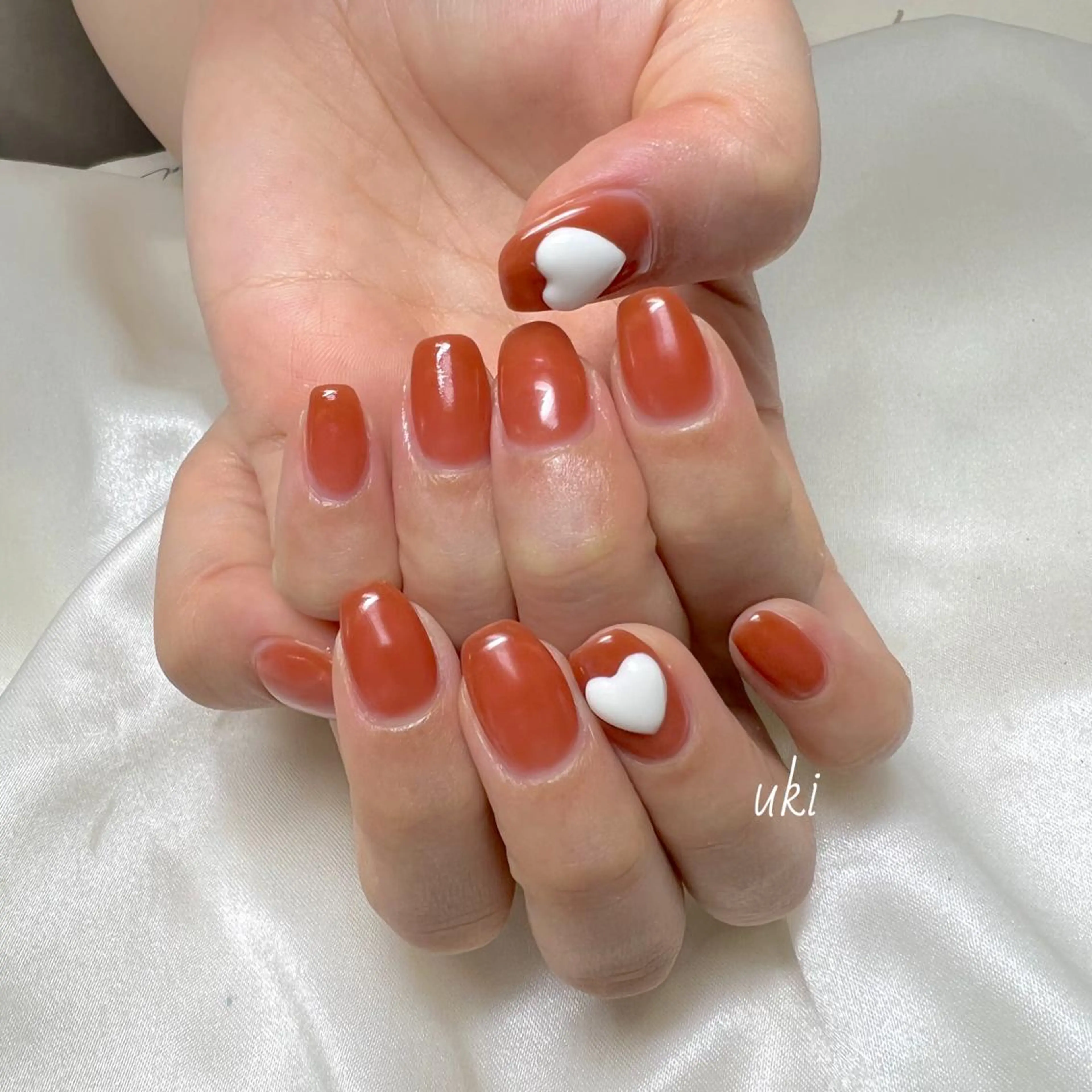 ネイル ハート ぷっくりネイル シンプルネイル ハンドネイル Ameri nail /UKIのネイルデザイン