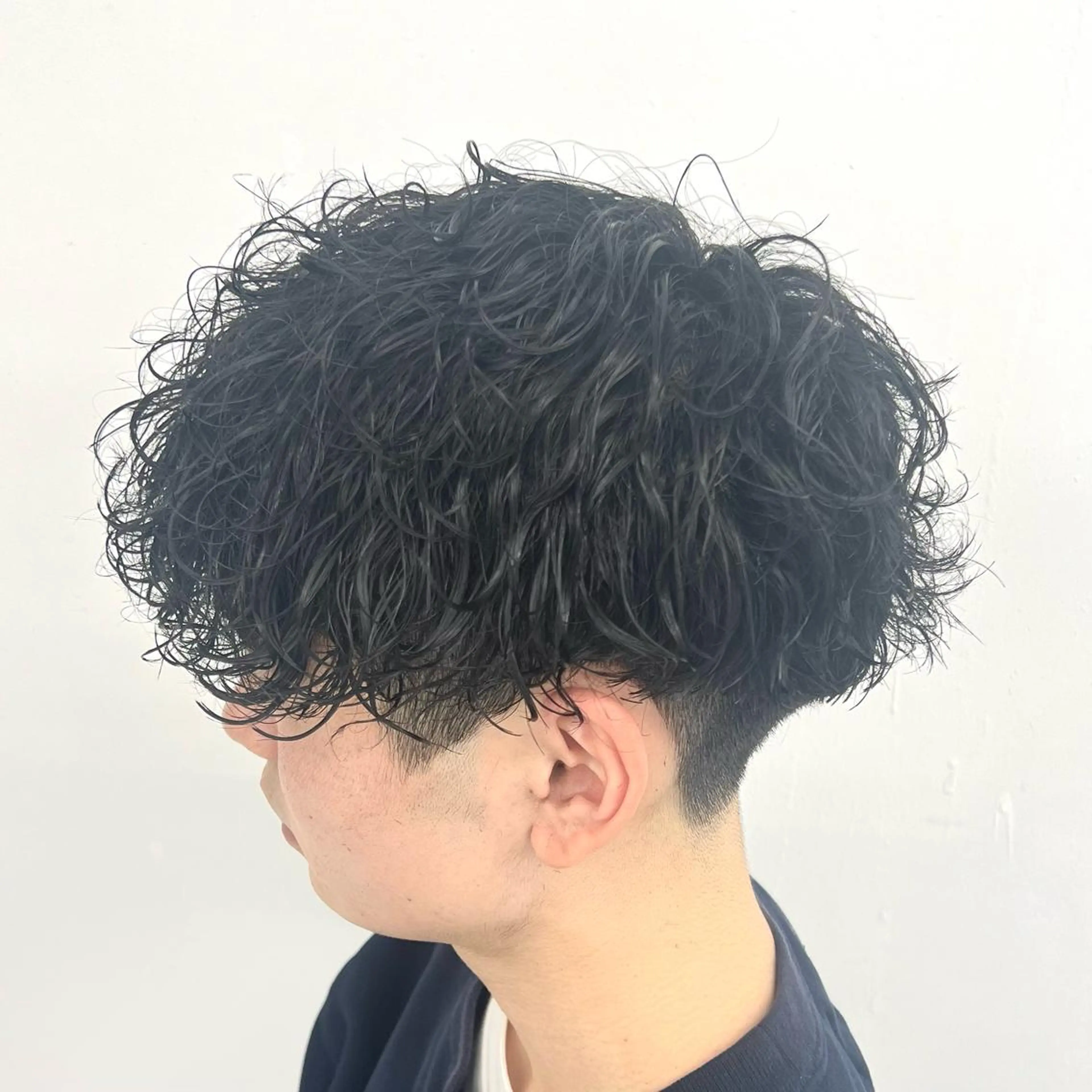 ショート パーマ メンズ 波巻きパーマ カット パーマ 柏メンズカットパーマ NO.1タイチのヘアスタイル