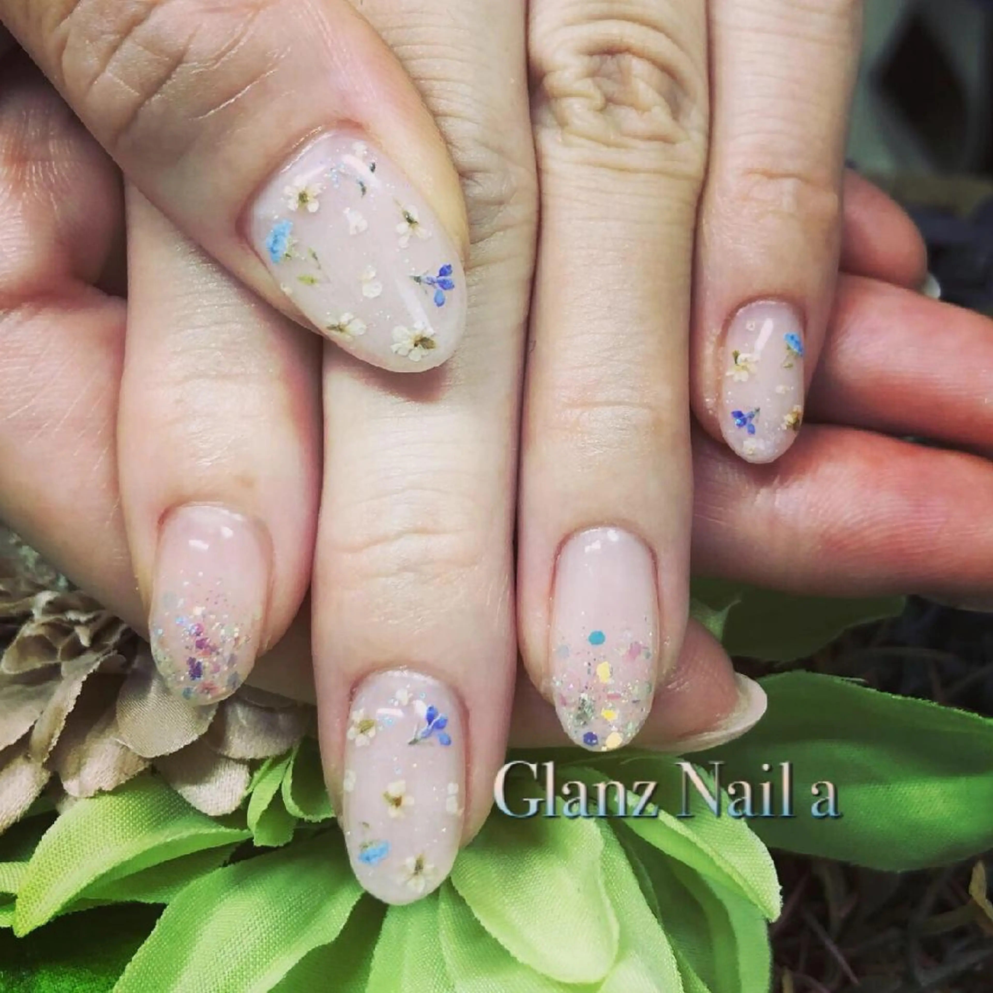 ネイル フラワーネイル Glanz  Nail aのネイルデザイン