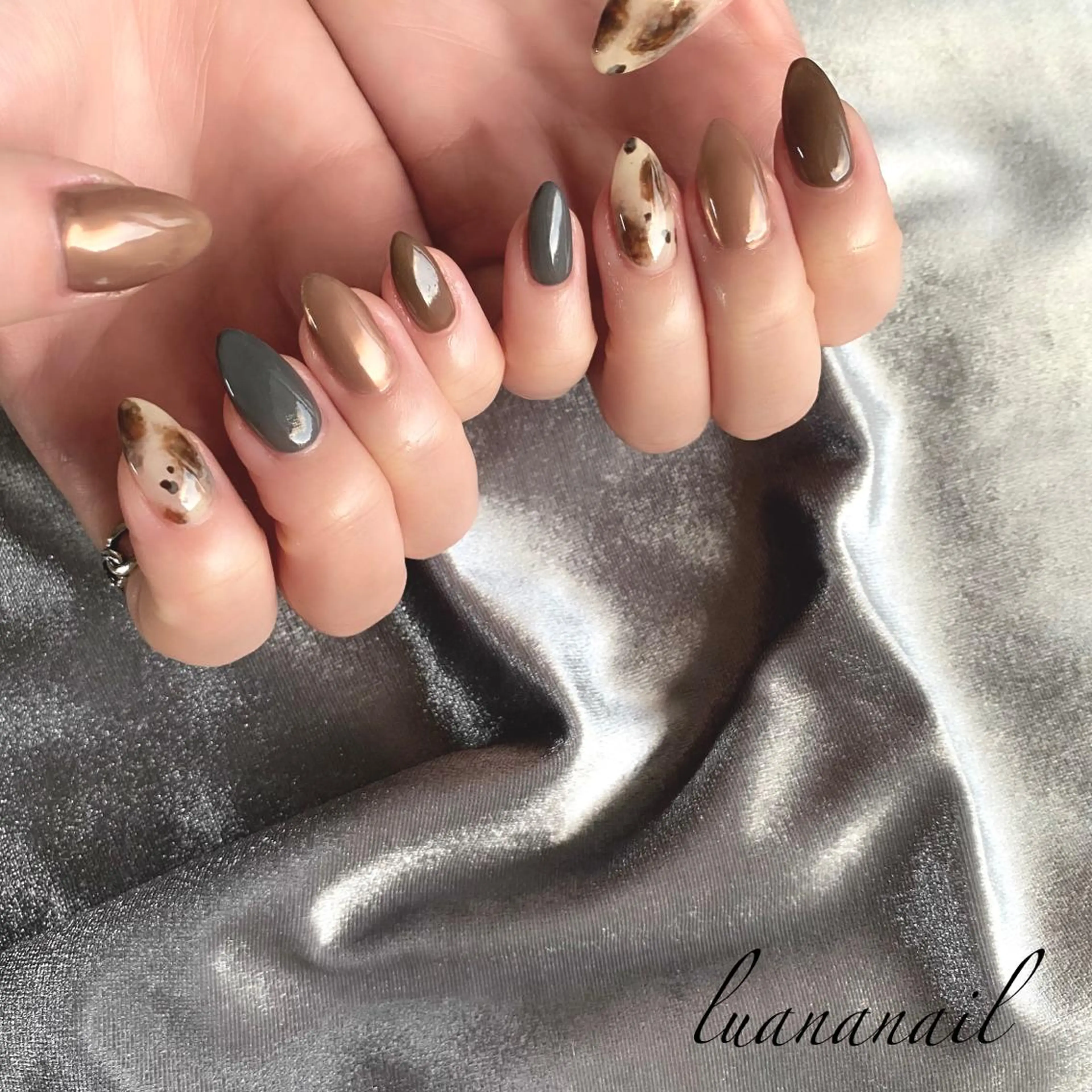 ネイル アニマル柄 ハンドネイル luana nailのネイルデザイン