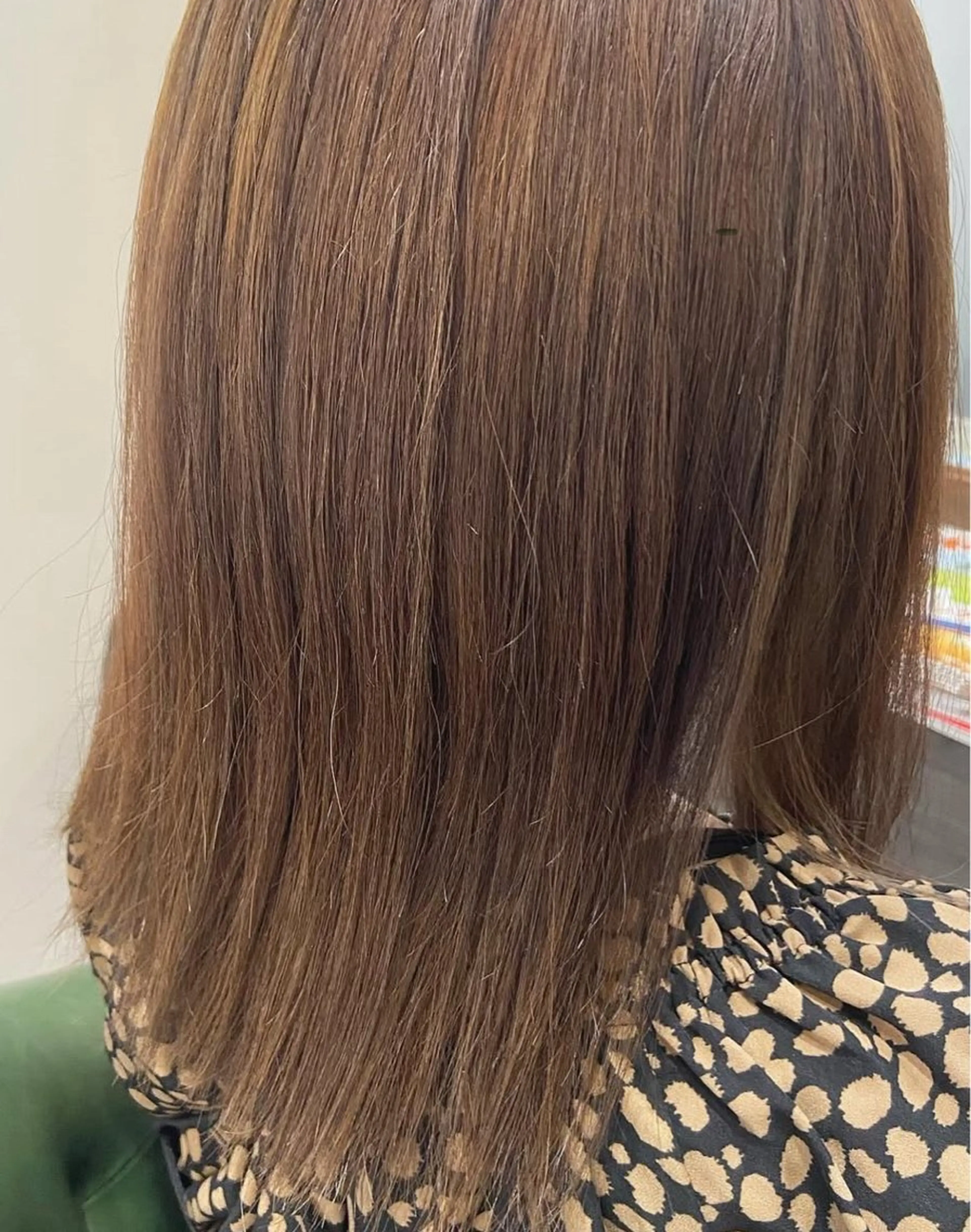 カラー ベージュカラー ブリーチ ブリーチなしカラー 𝒇𝒍𝒂𝒕/ 𝐇𝐈𝐍𝐀のヘアスタイル